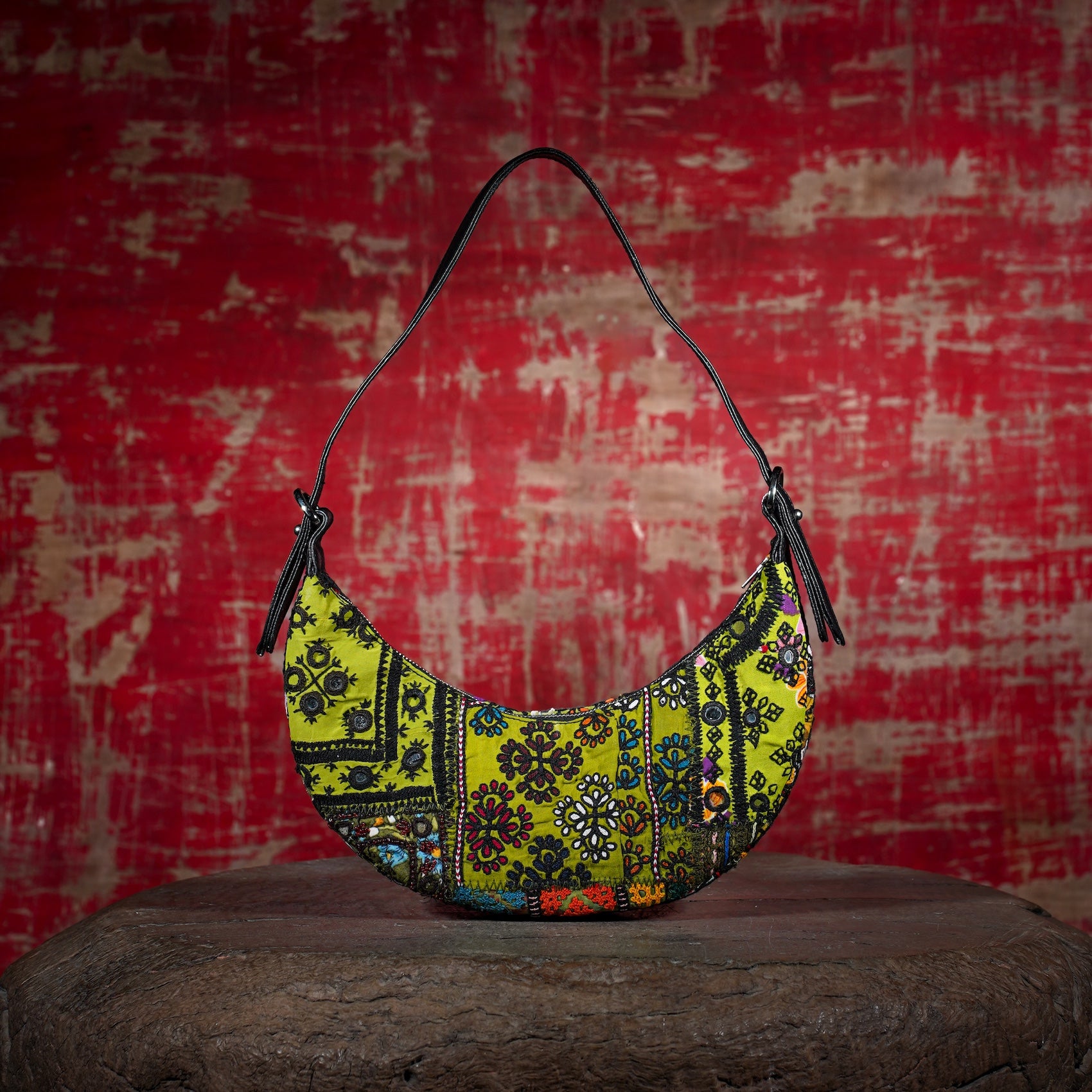 Black Hichki Crescent Bag 002