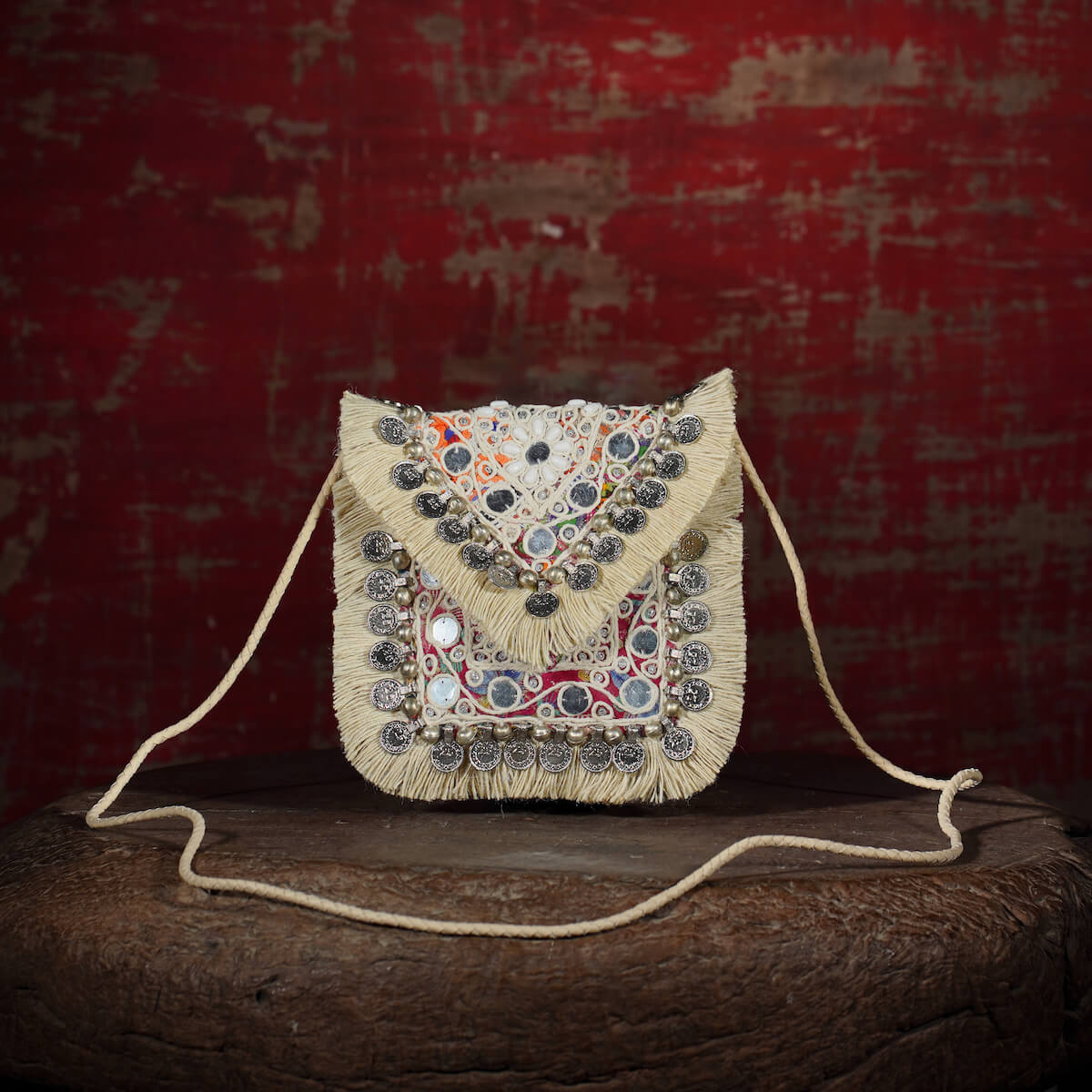Off White Hichki Minion Clutch 005