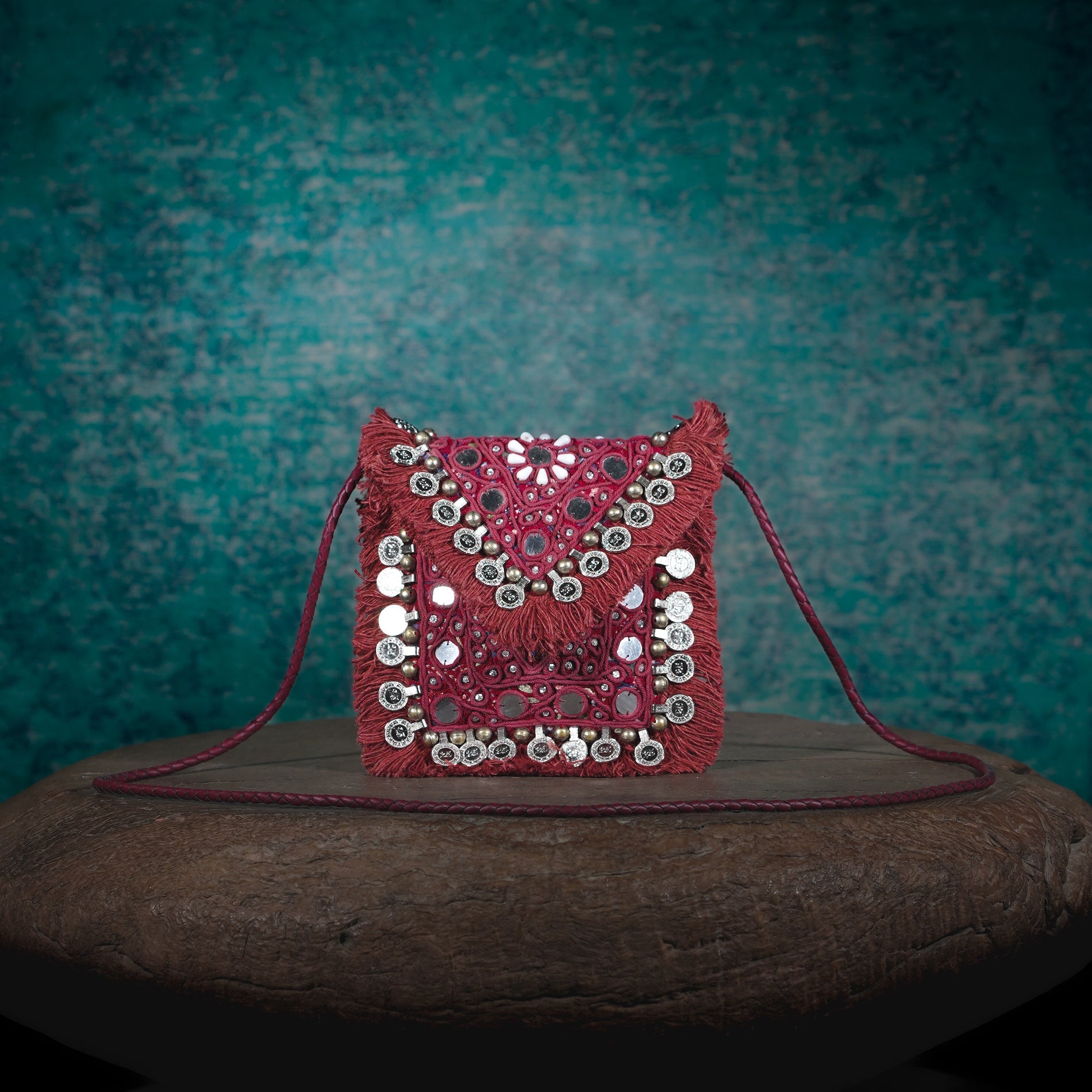 Burgundy Hichki Minion Clutch 009
