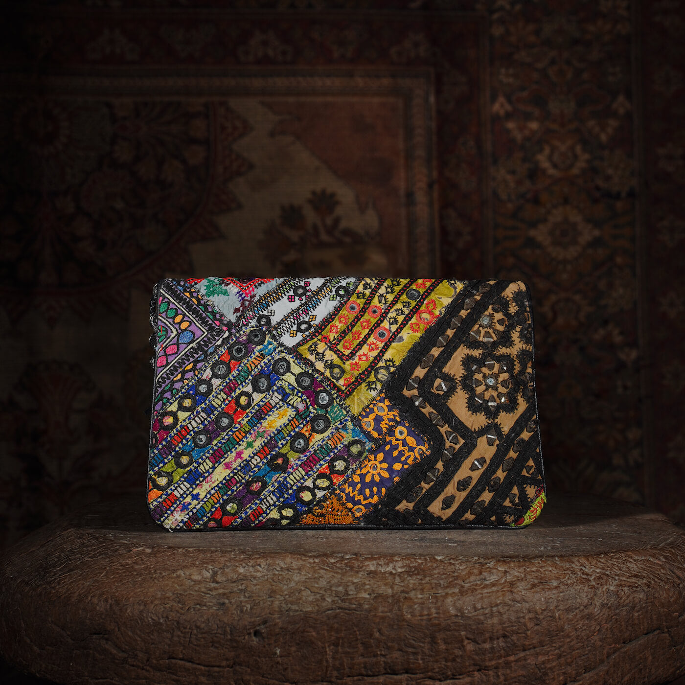 Black Kalbelia Clutch 005