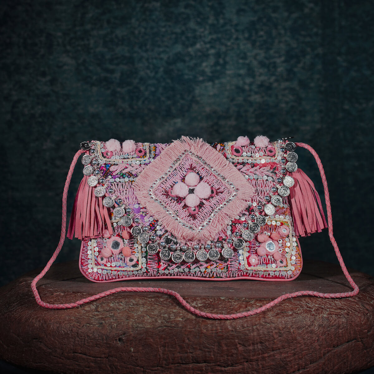 Pink Kalbelia Clutch 001