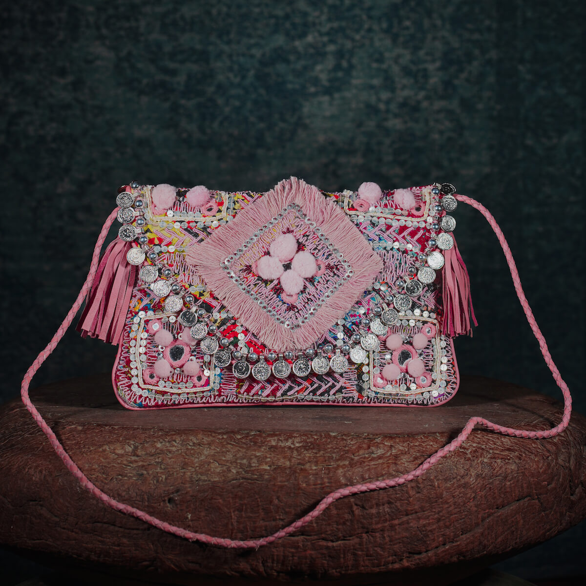 Pink Kalbelia Clutch 005