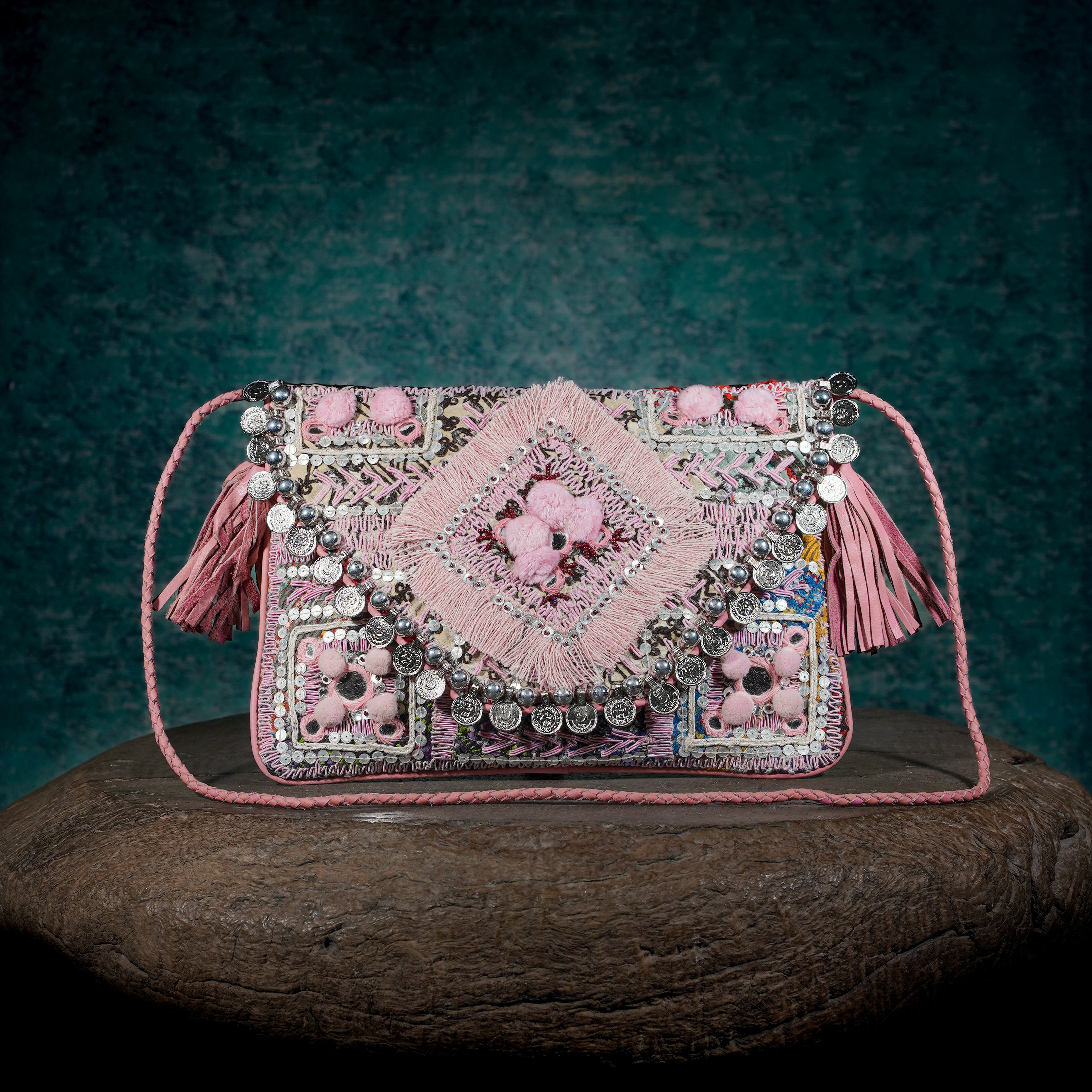 Pink Kalbelia Clutch 009