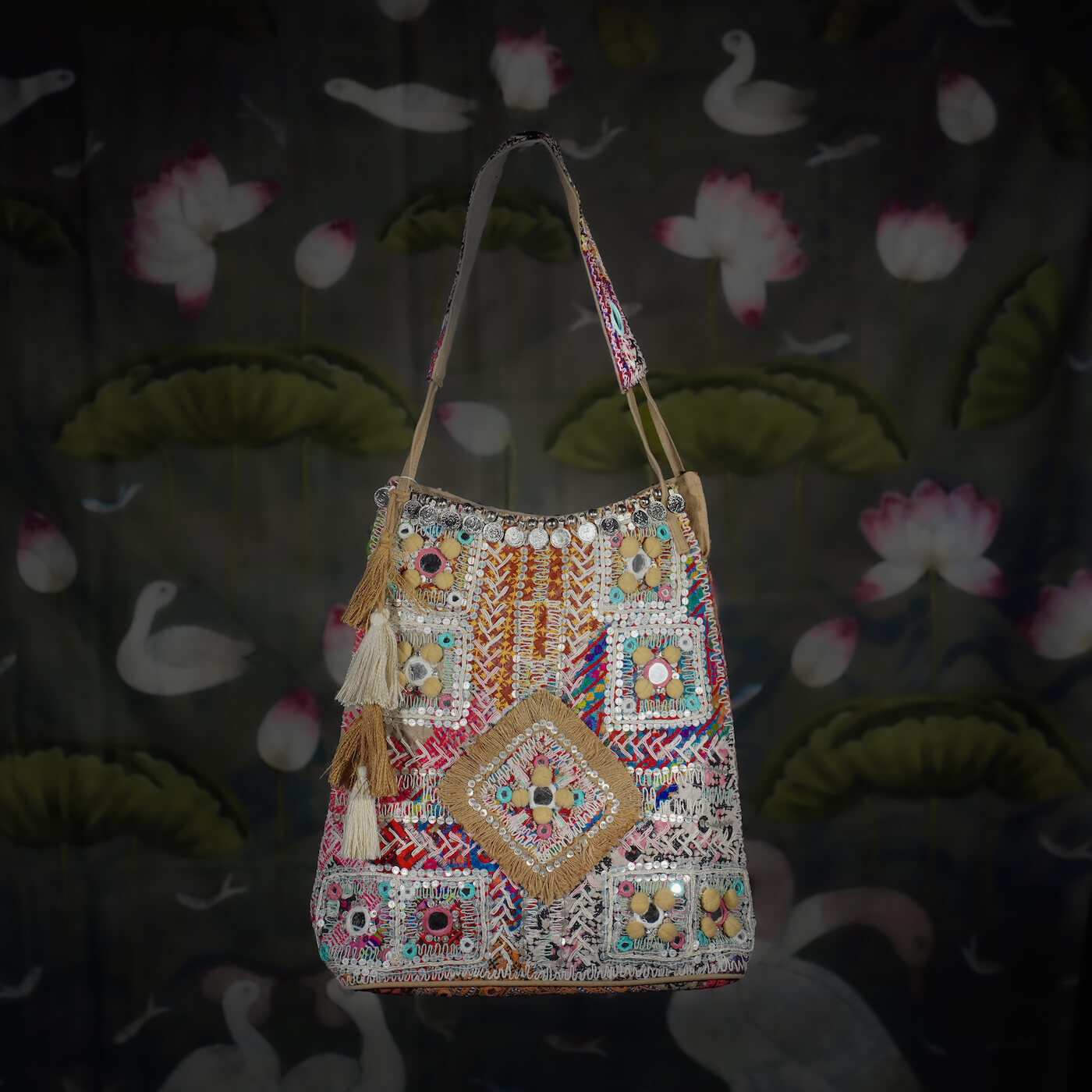 Beige Kalbelia Tote 001