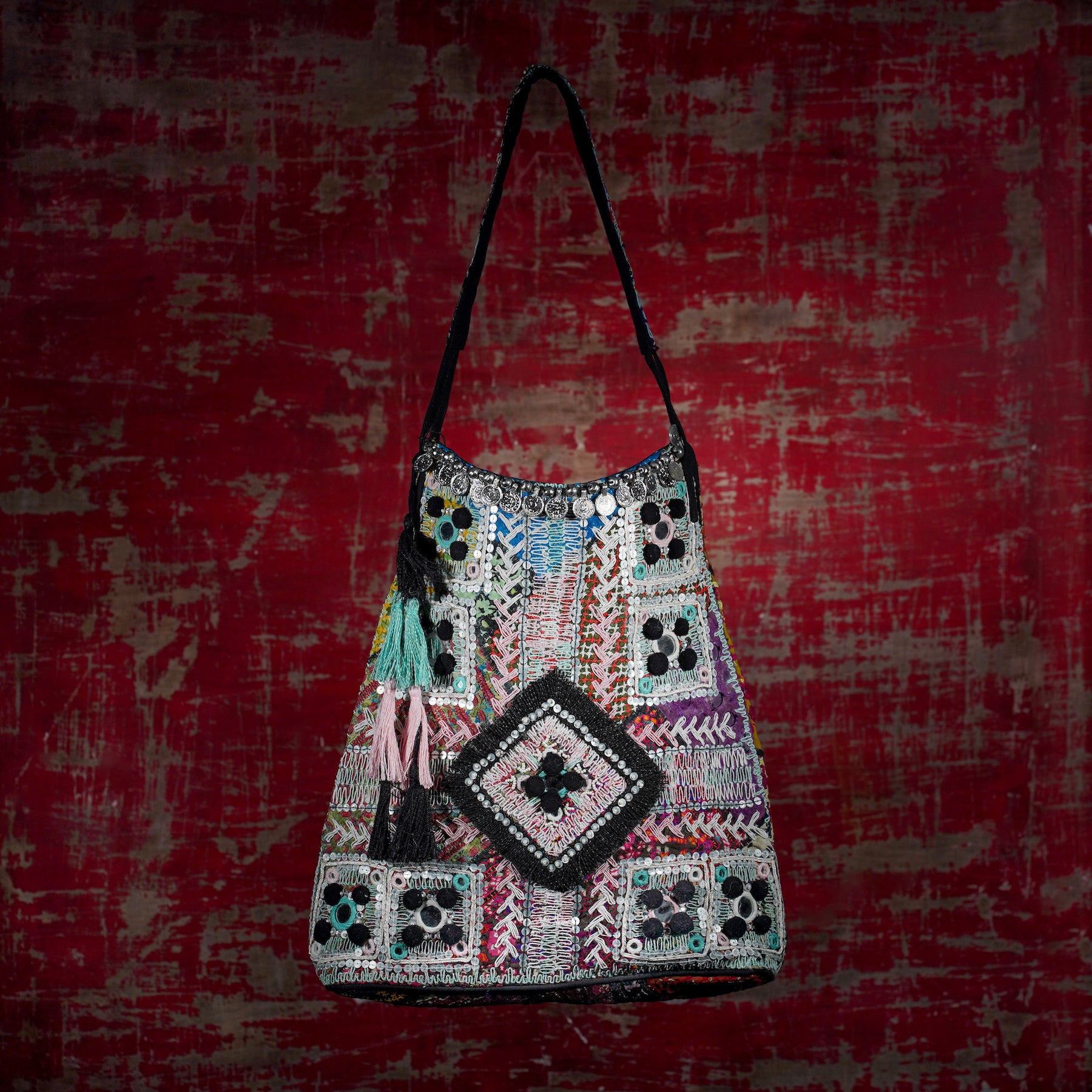 Black Kalbelia Tote 008