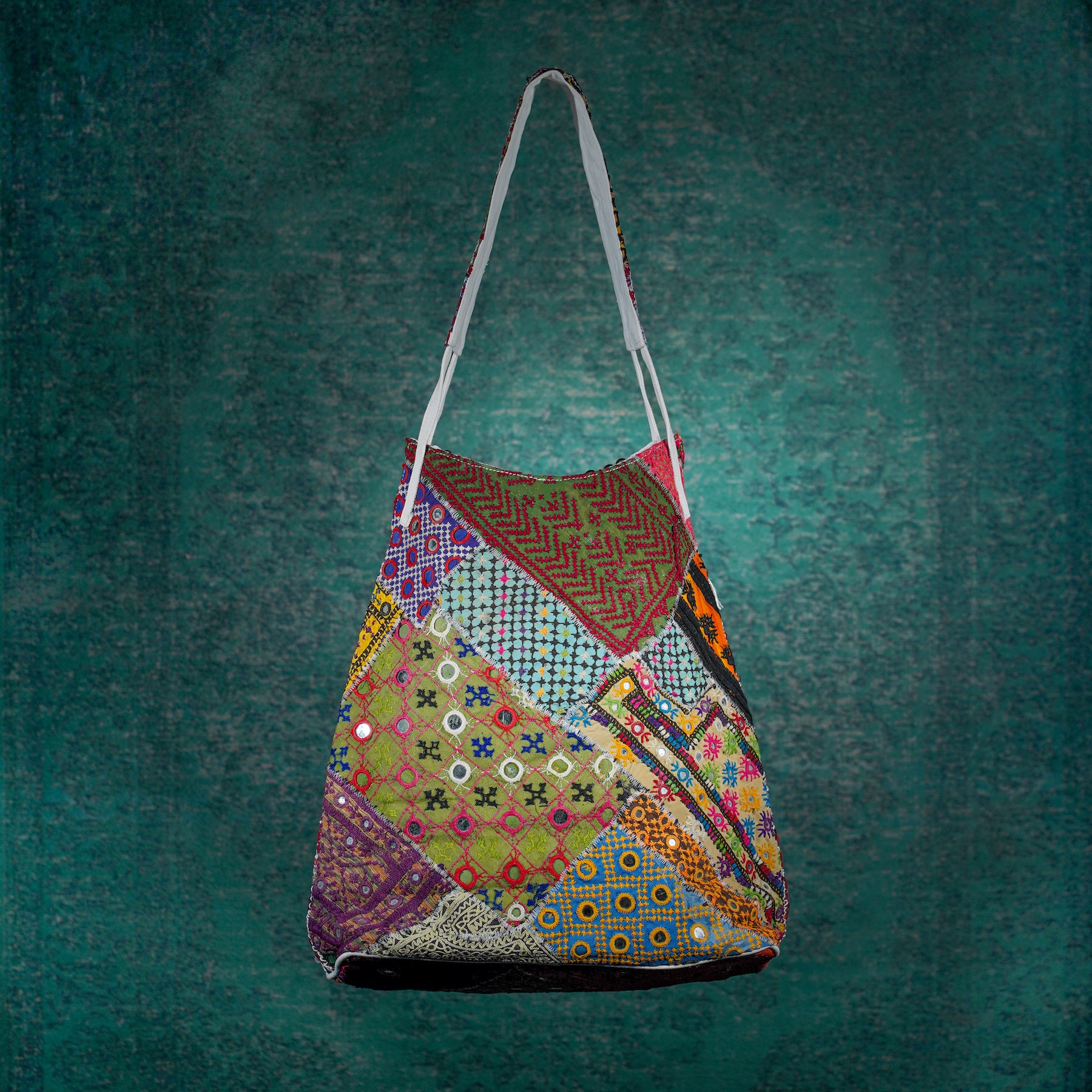 Cream Kalbelia Tote 005