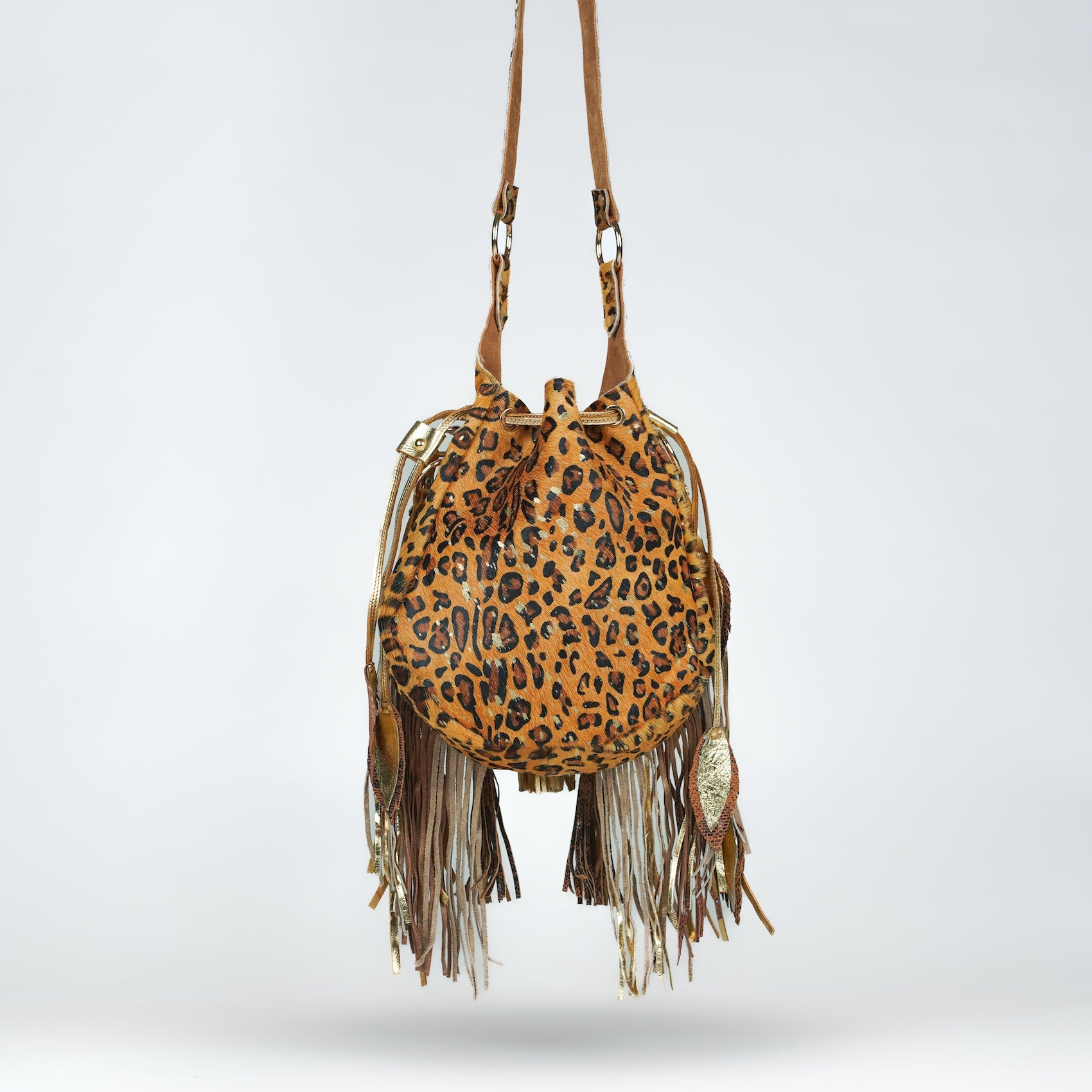 Spotted Skin Lion Bucket Bag