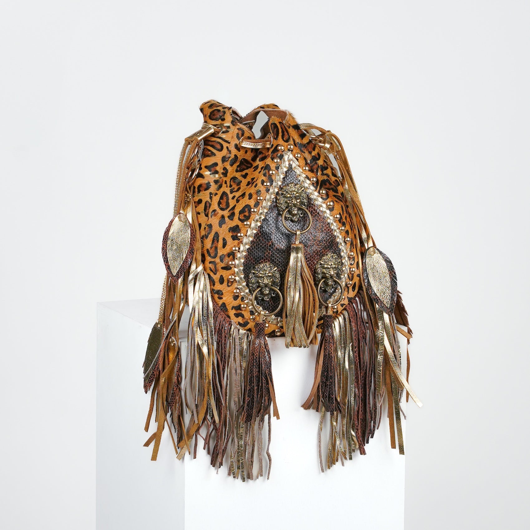 Spotted Skin Lion Bucket Bag