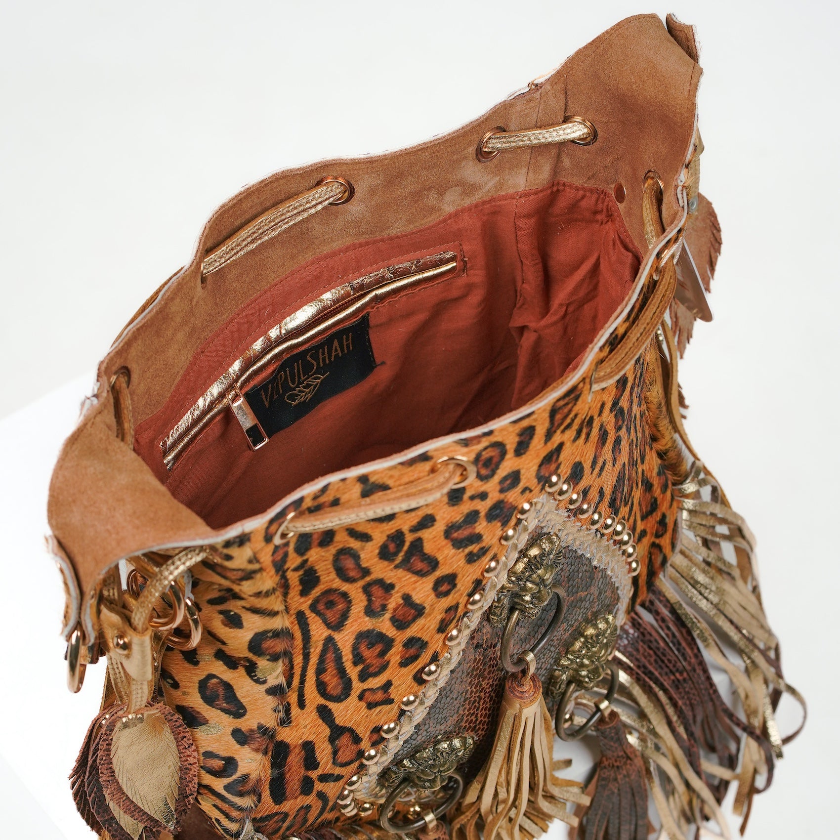 Spotted Skin Lion Bucket Bag