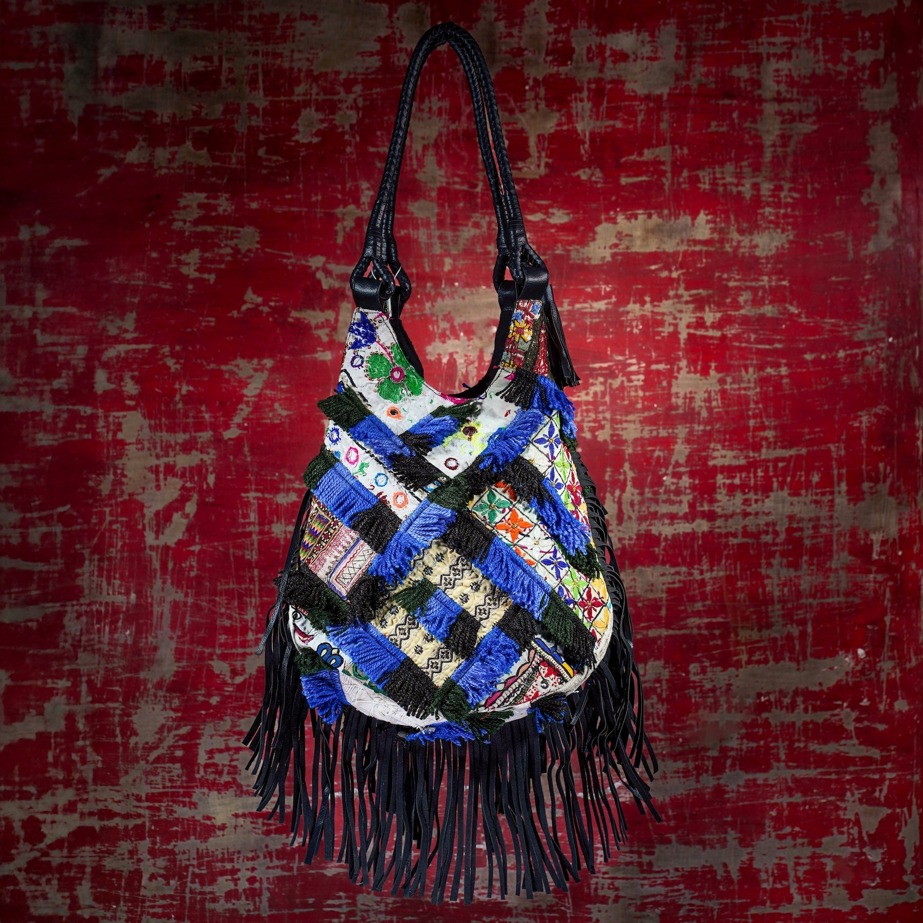 Black Machli Tote 004