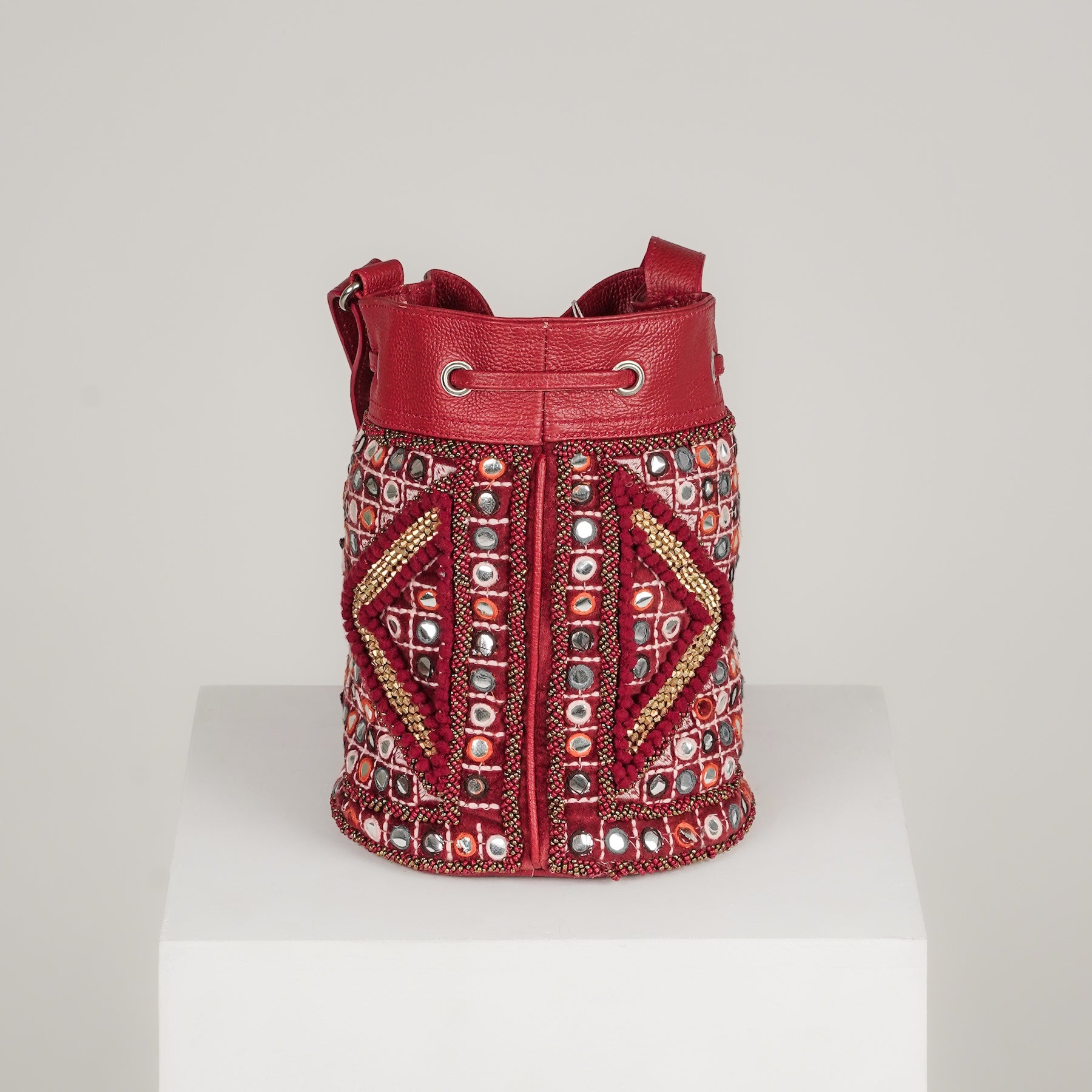 Mogra Bucket Bag - Burgundy