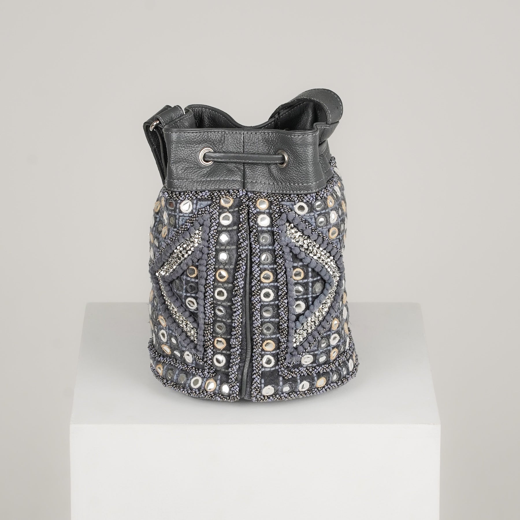 Mogra Bucket Bag - Grey