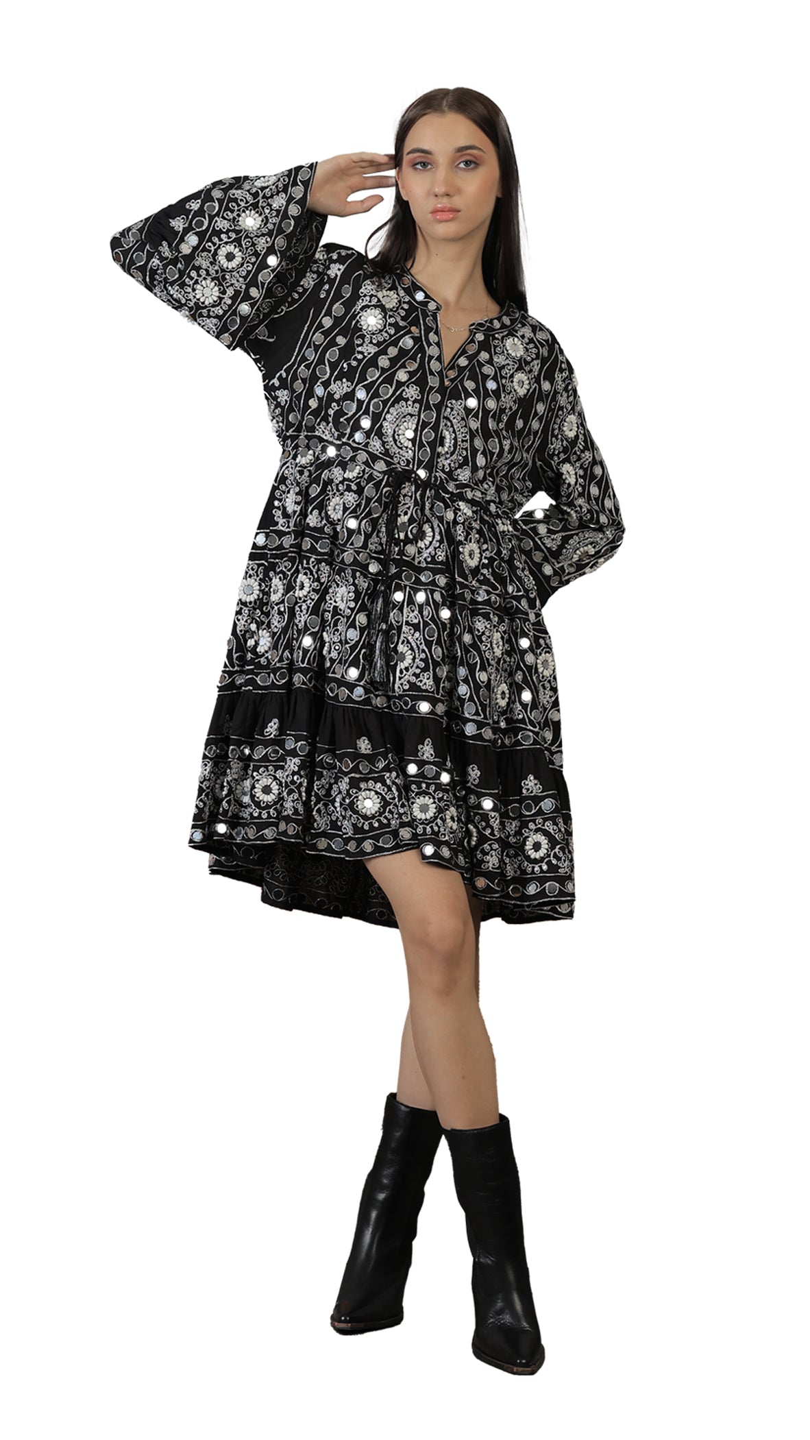 Nuri Tunic