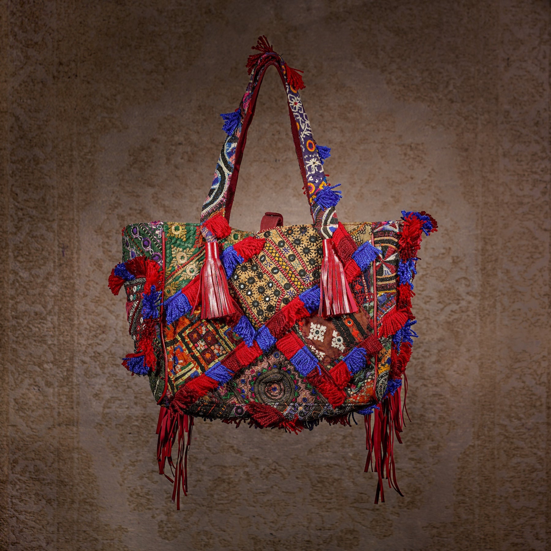 Burgundy Papaya Fringe Tote 010