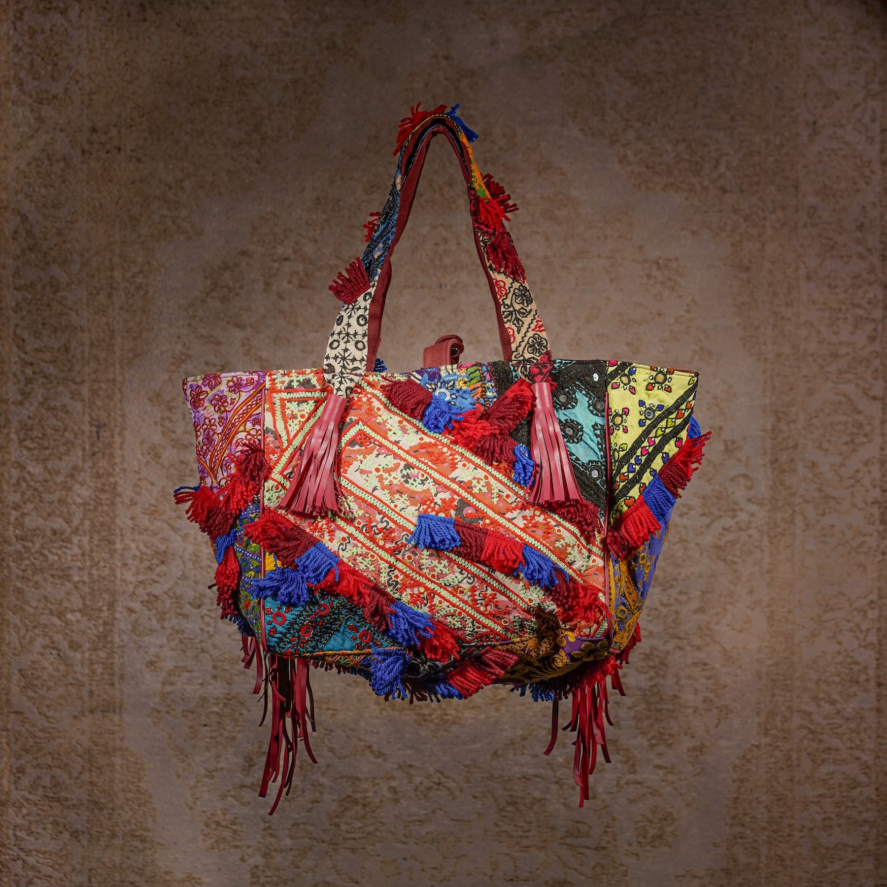 Burgundy Papaya Fringe Tote 012