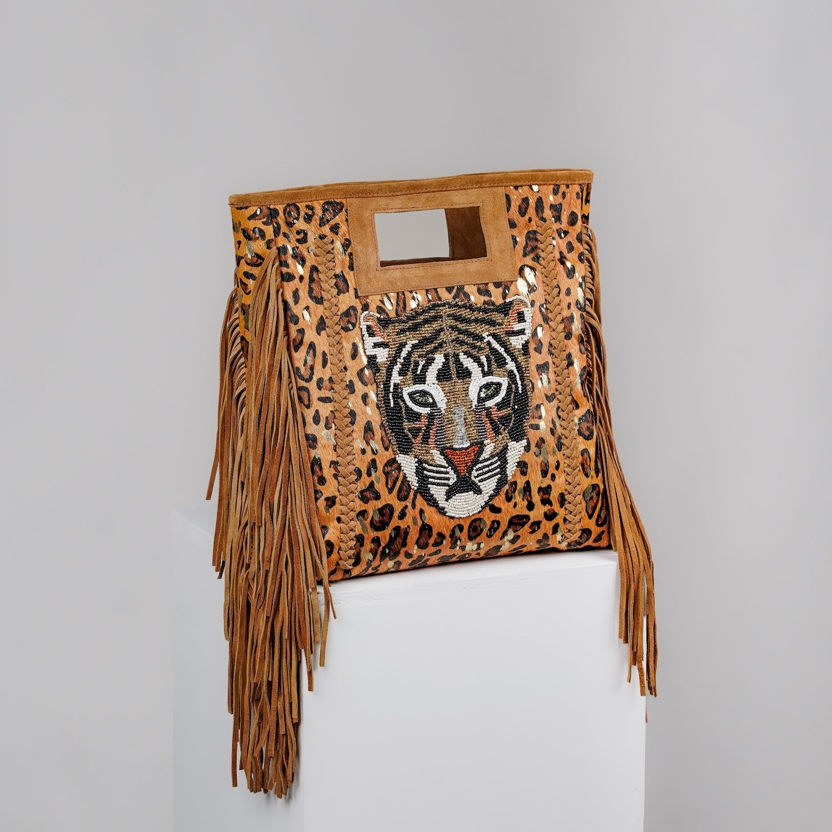 Spotted Skin Panthera Shoulder Bag