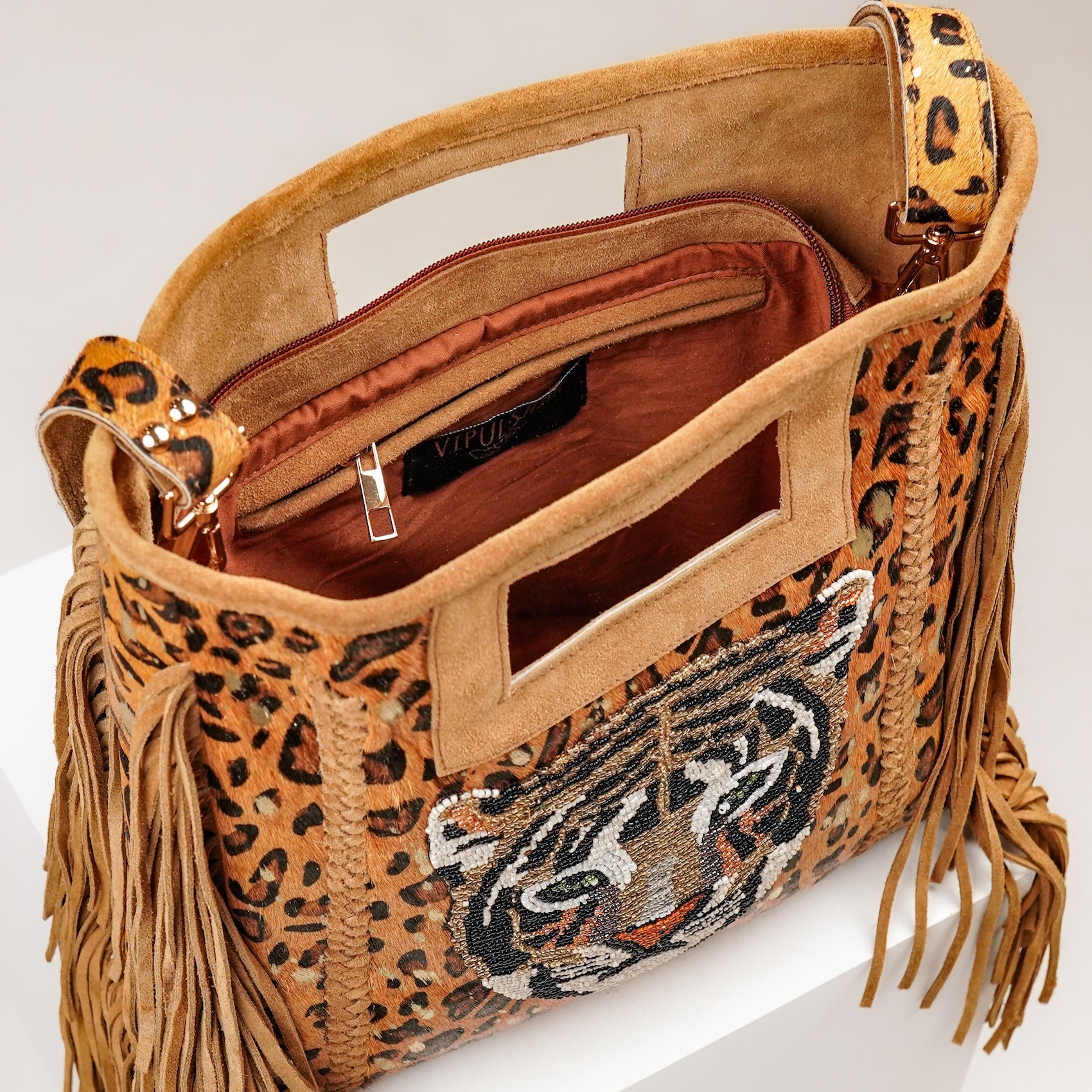 Spotted Skin Panthera Shoulder Bag