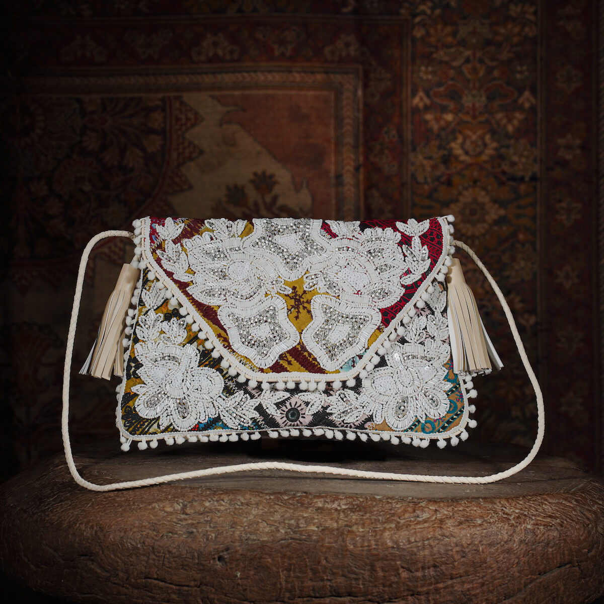 White Sitara Clutch 003