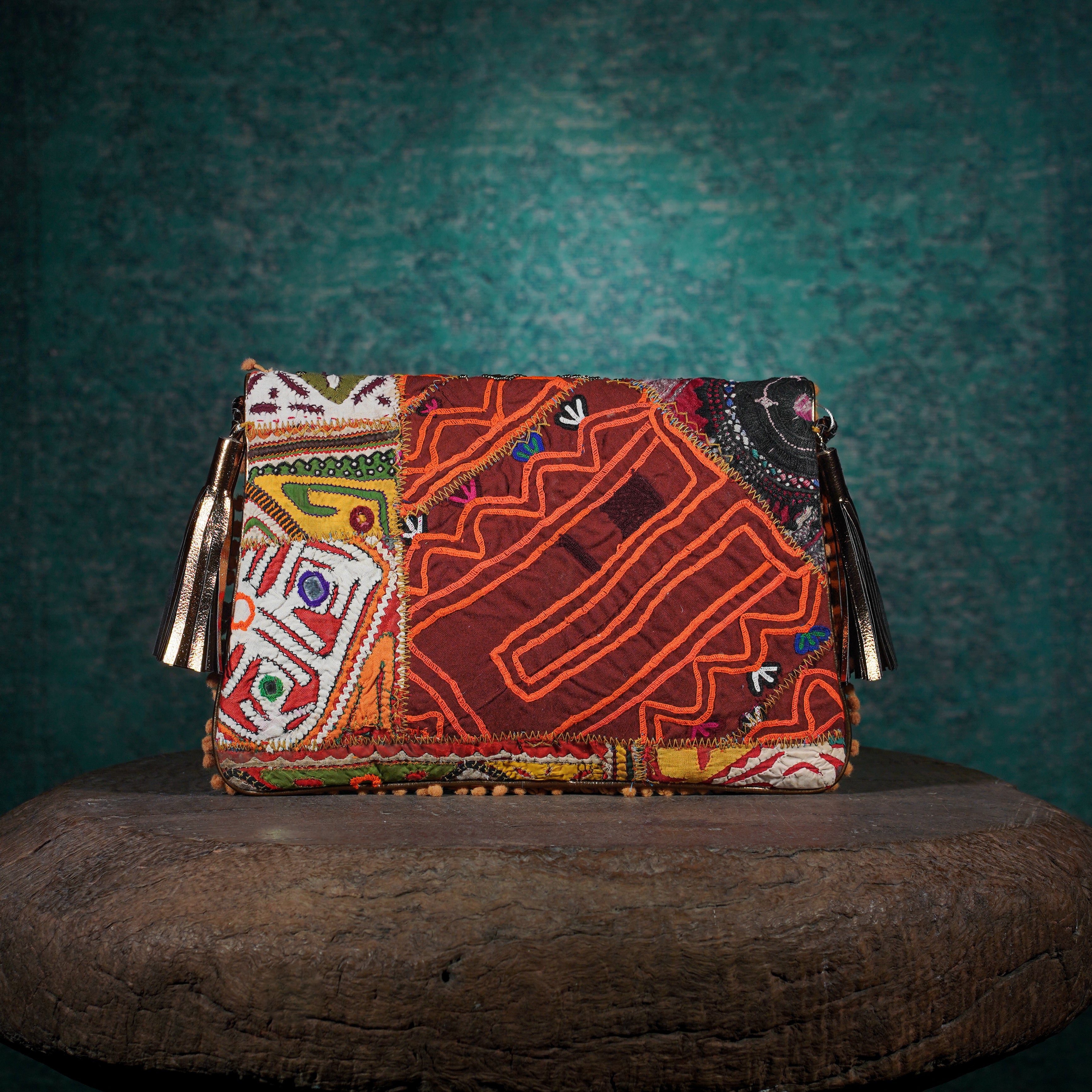 Beige Sitara Clutch 009