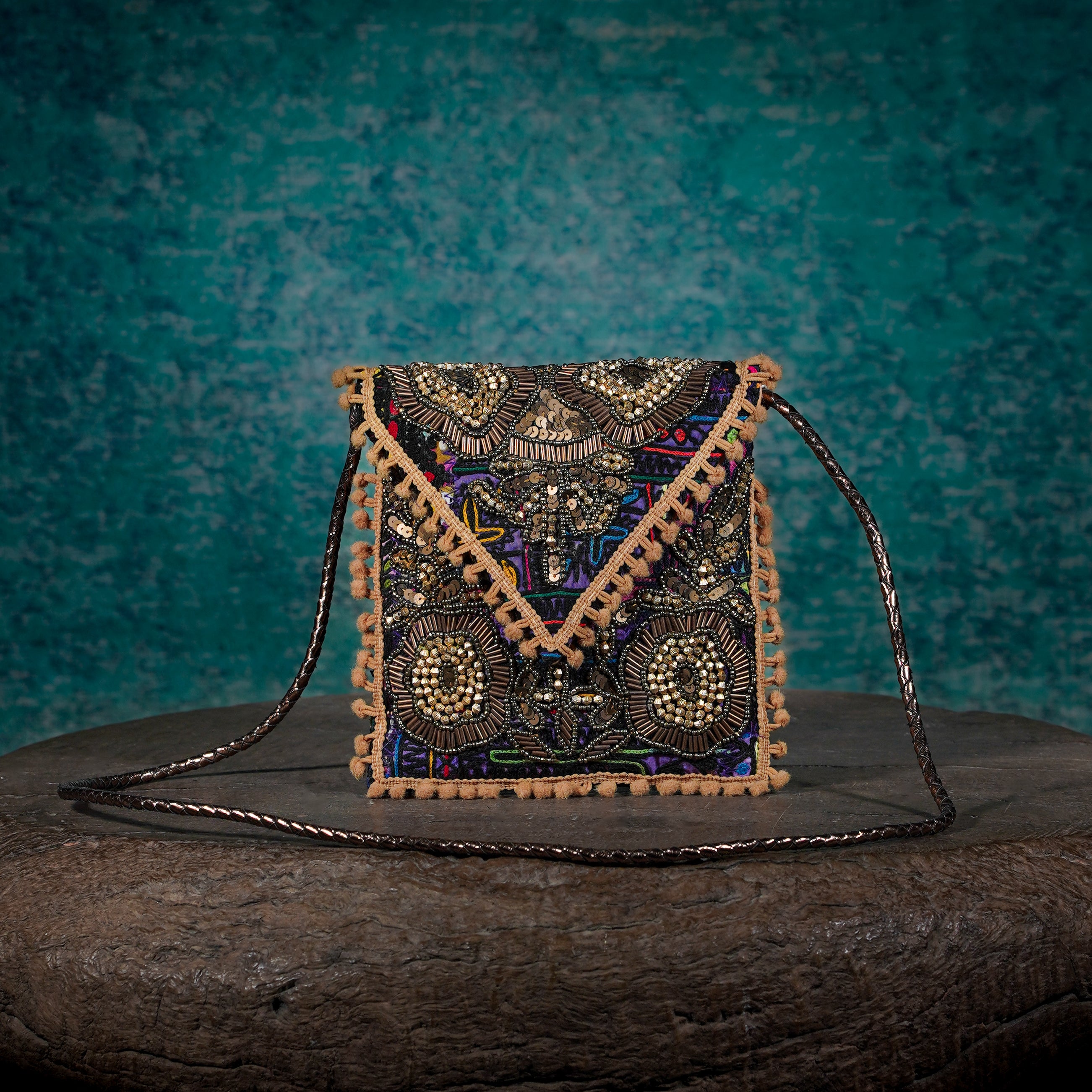 Beige Sitara Minion Clutch 013