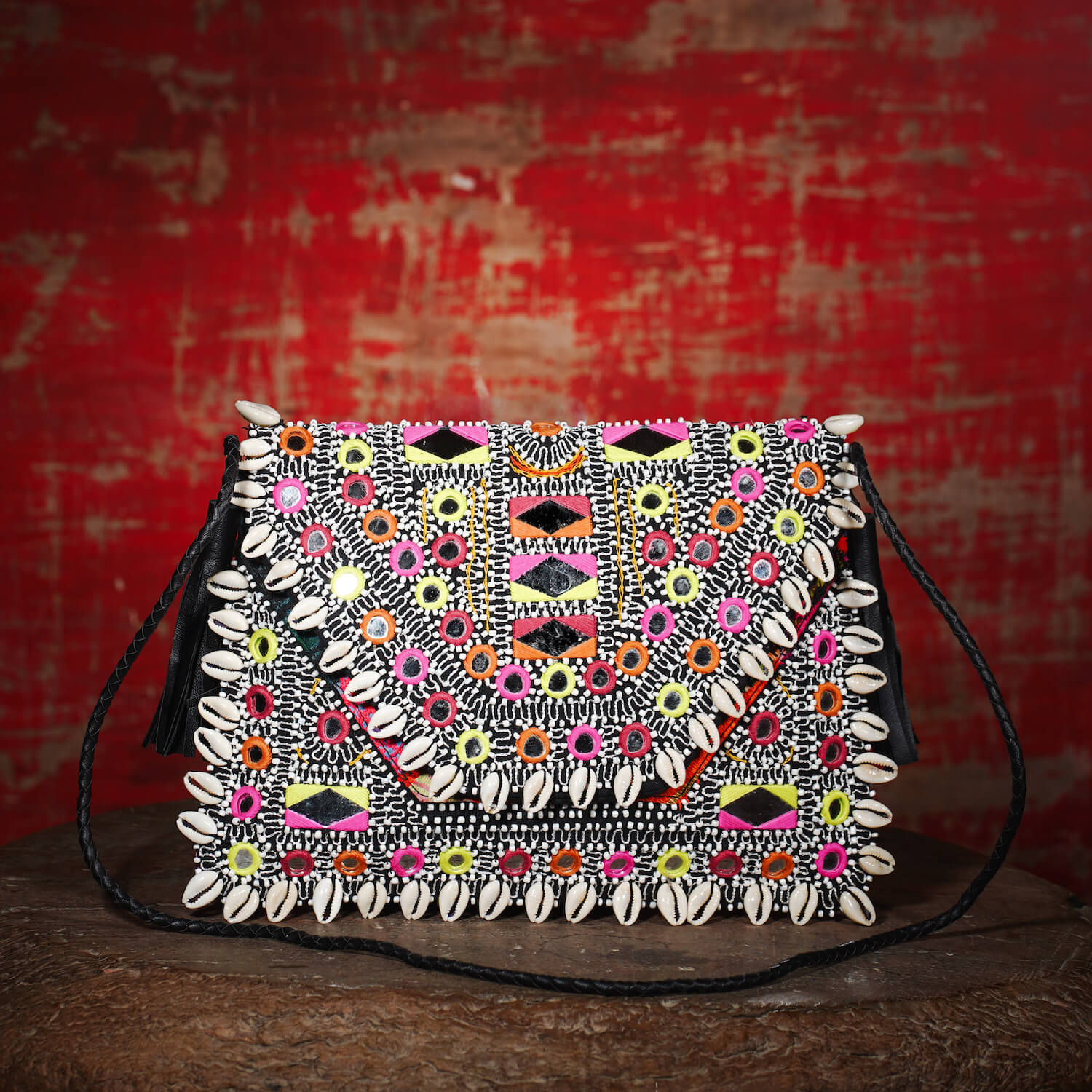 Black Thikri Clutch 001