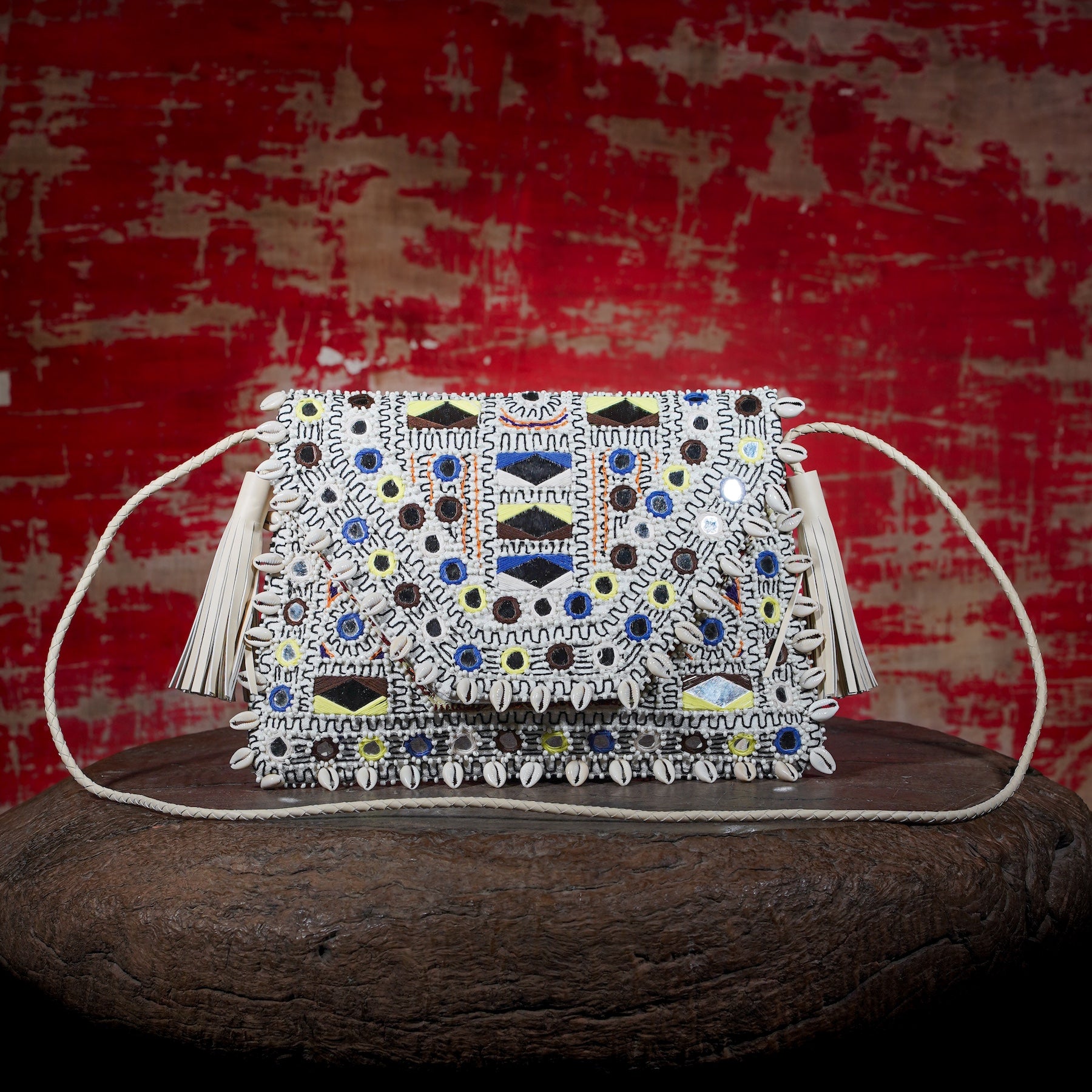 White Thikri Clutch 010