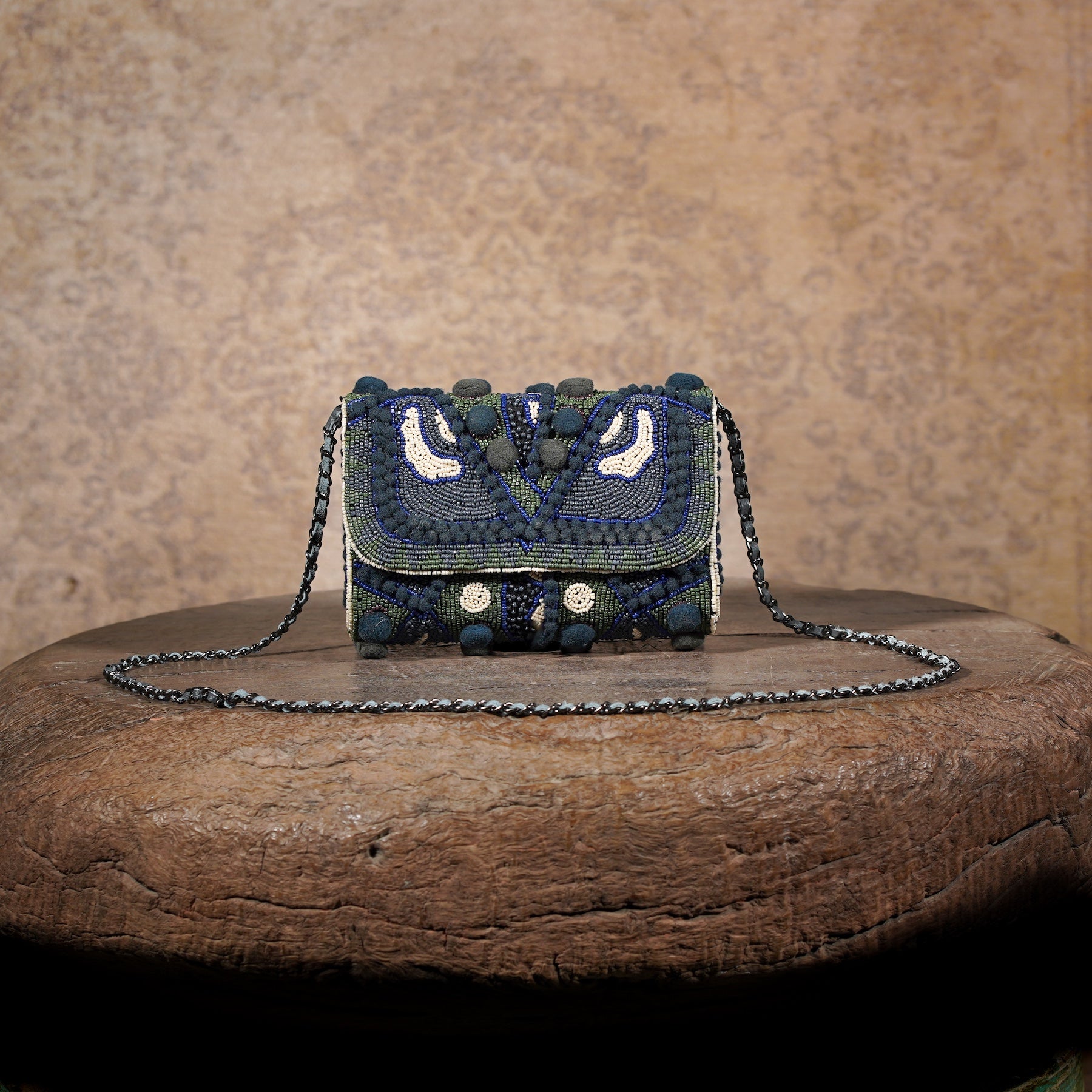 Zion Box Bag