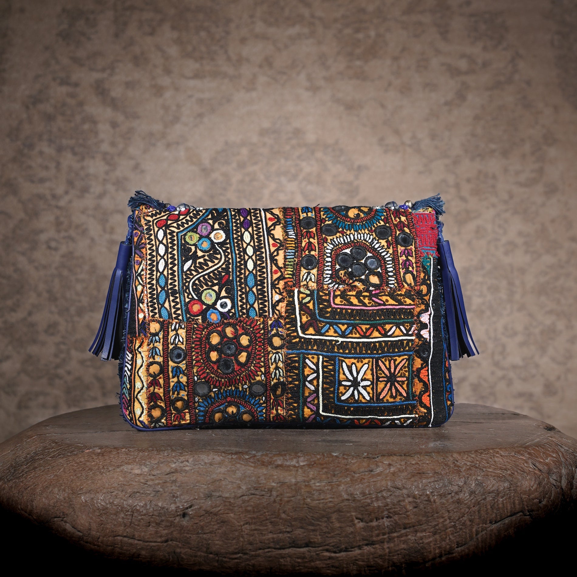 Blue Banjara Clutch 018