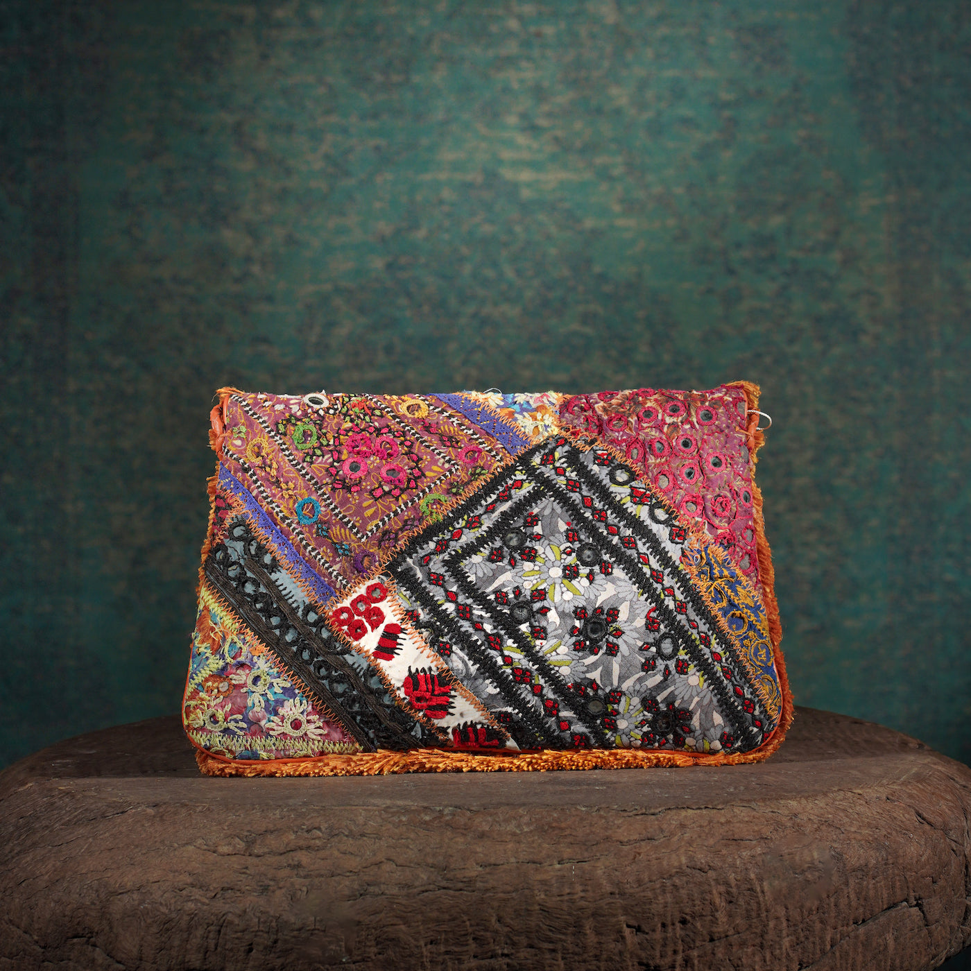 Coral Banjara Clutch 004