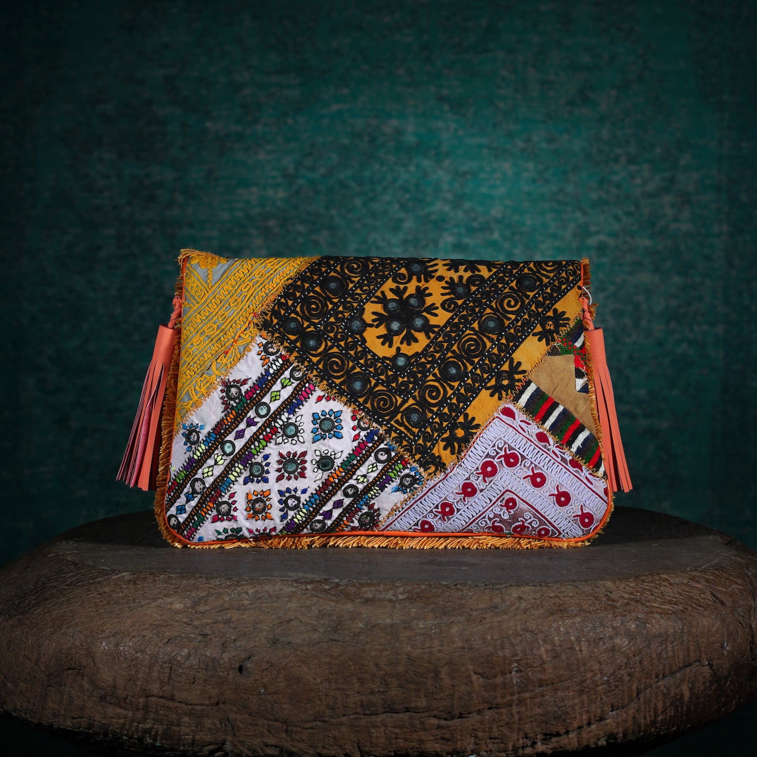 Coral Banjara Clutch 006