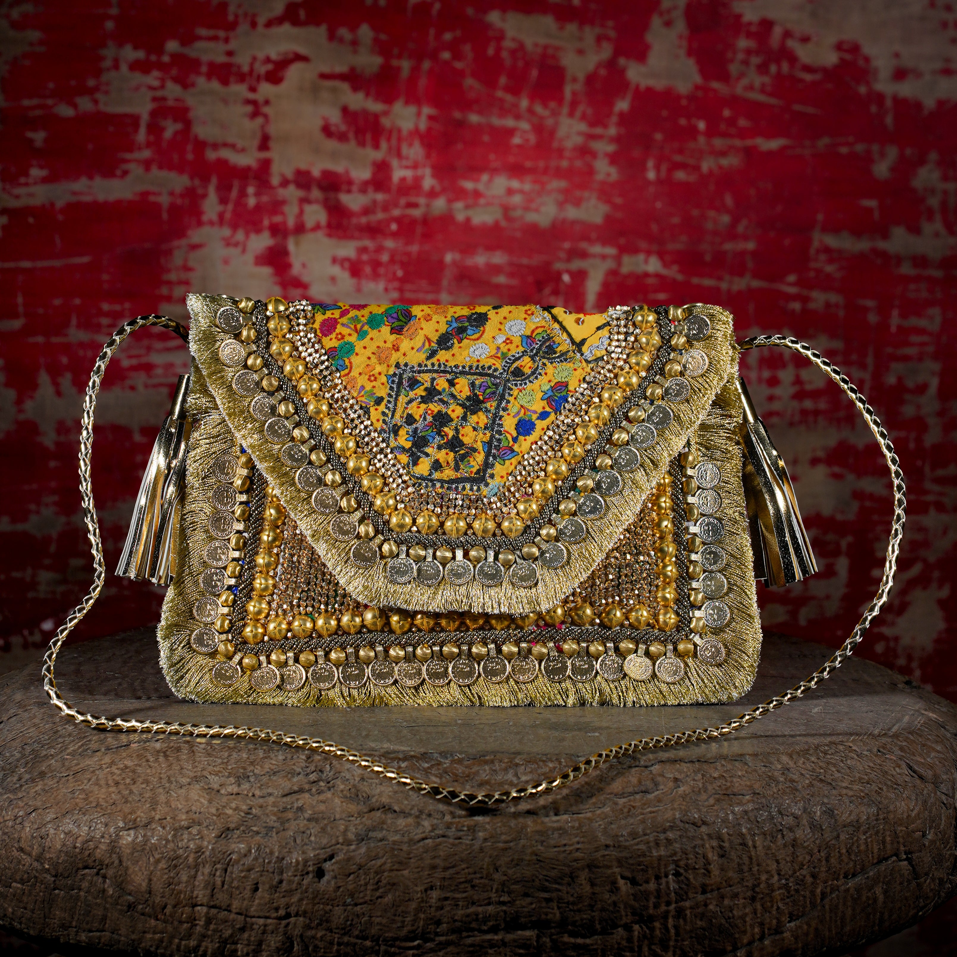 Gold Banjara Clutch 012