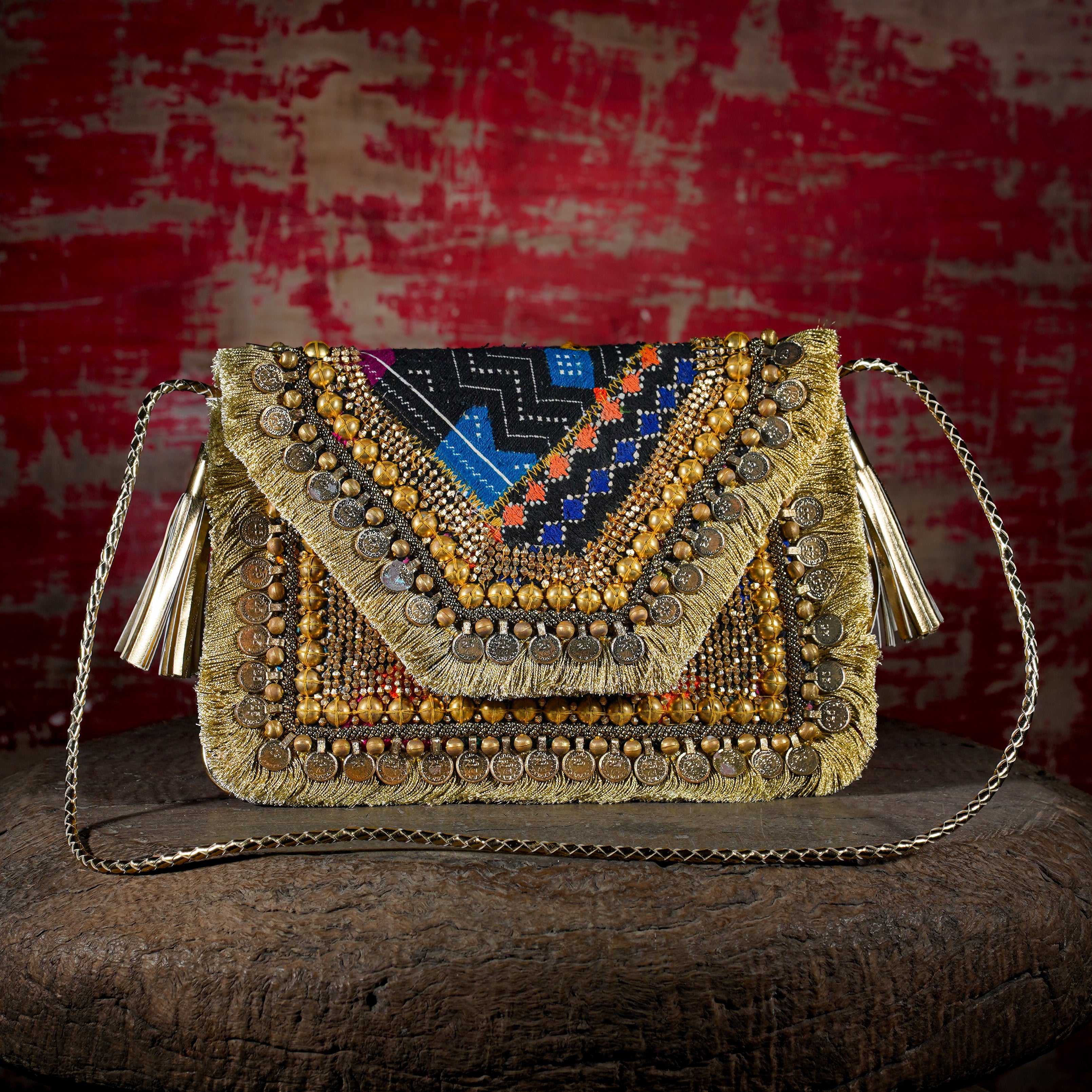 Gold Banjara Clutch 016