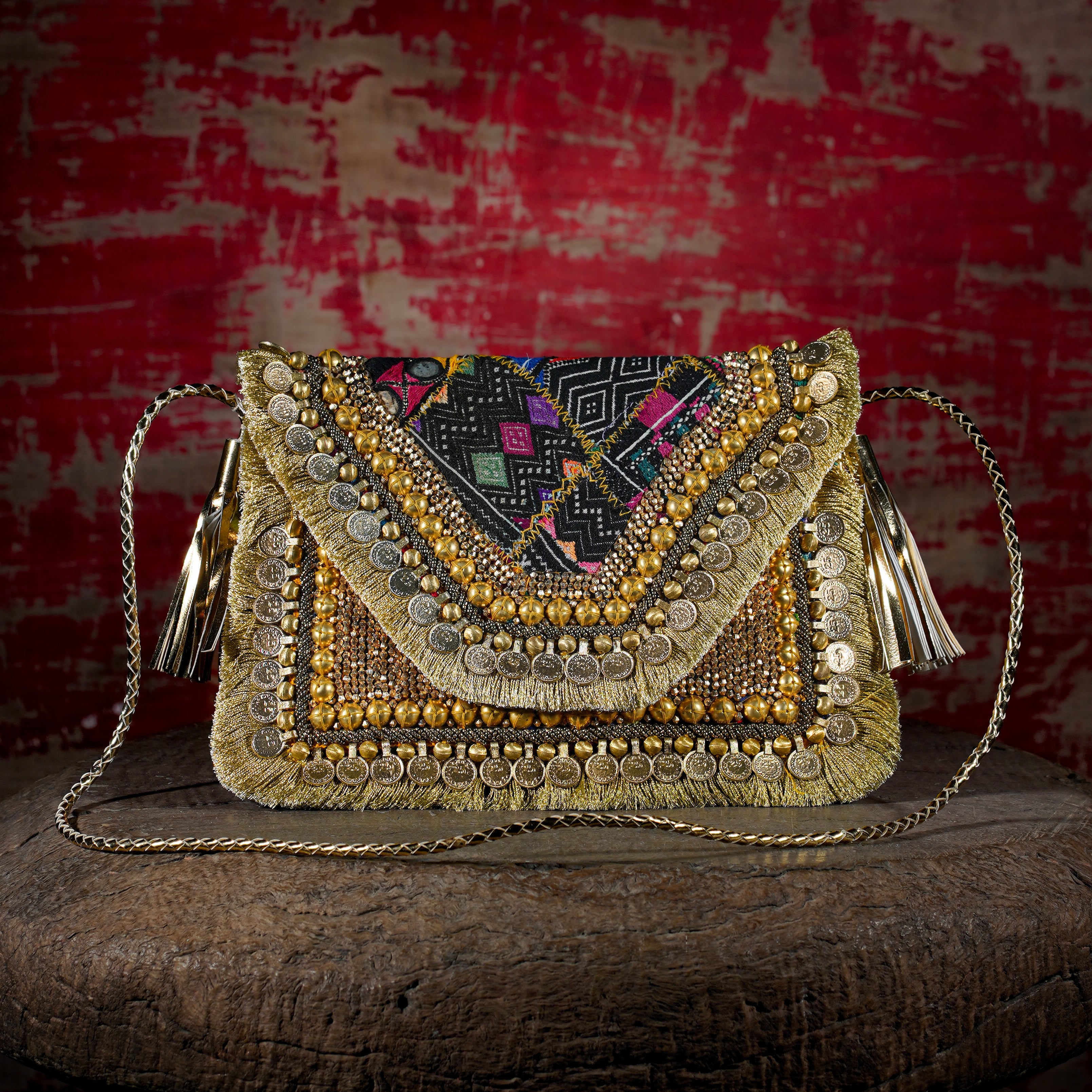 Gold Banjara Clutch 017