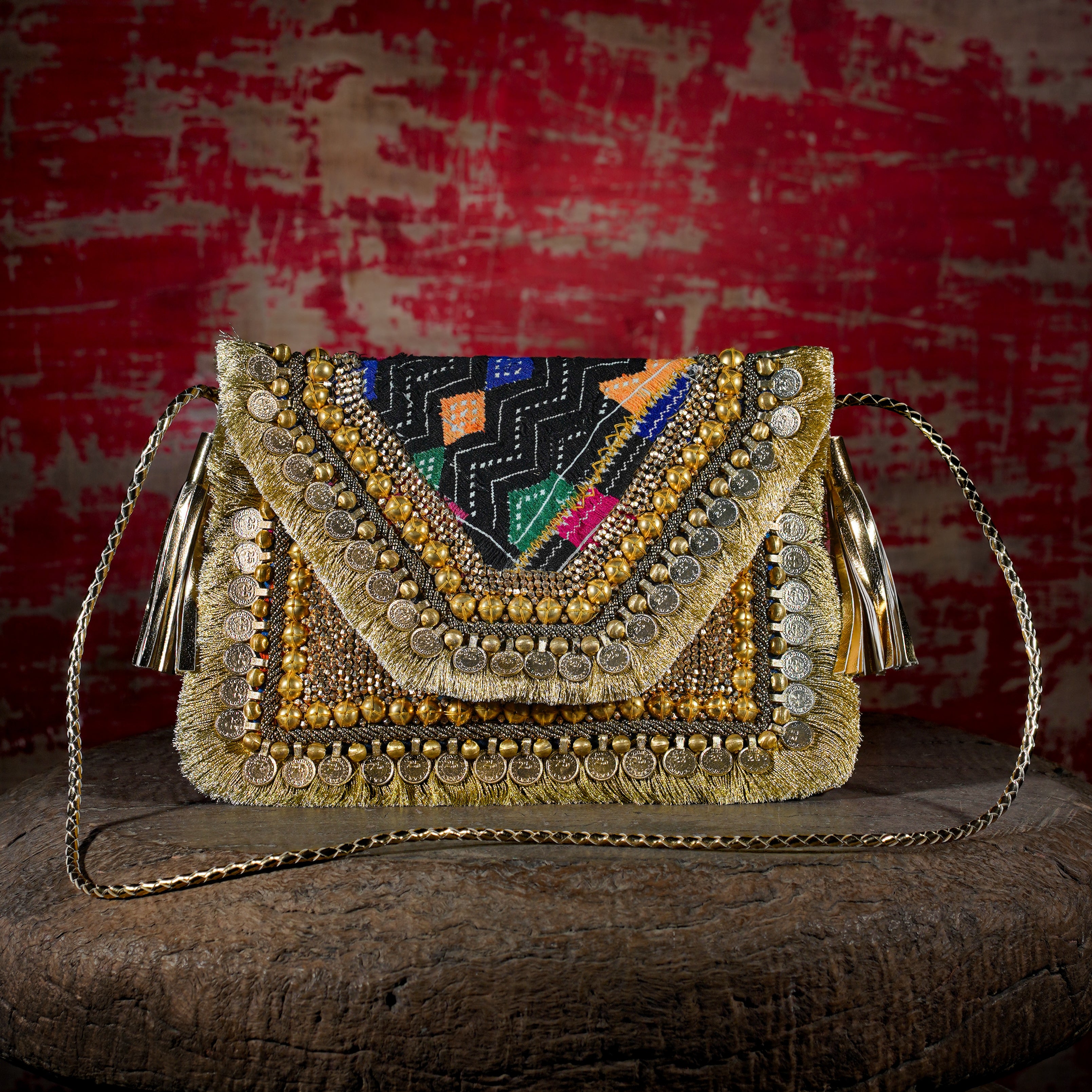 Gold Banjara Clutch 019