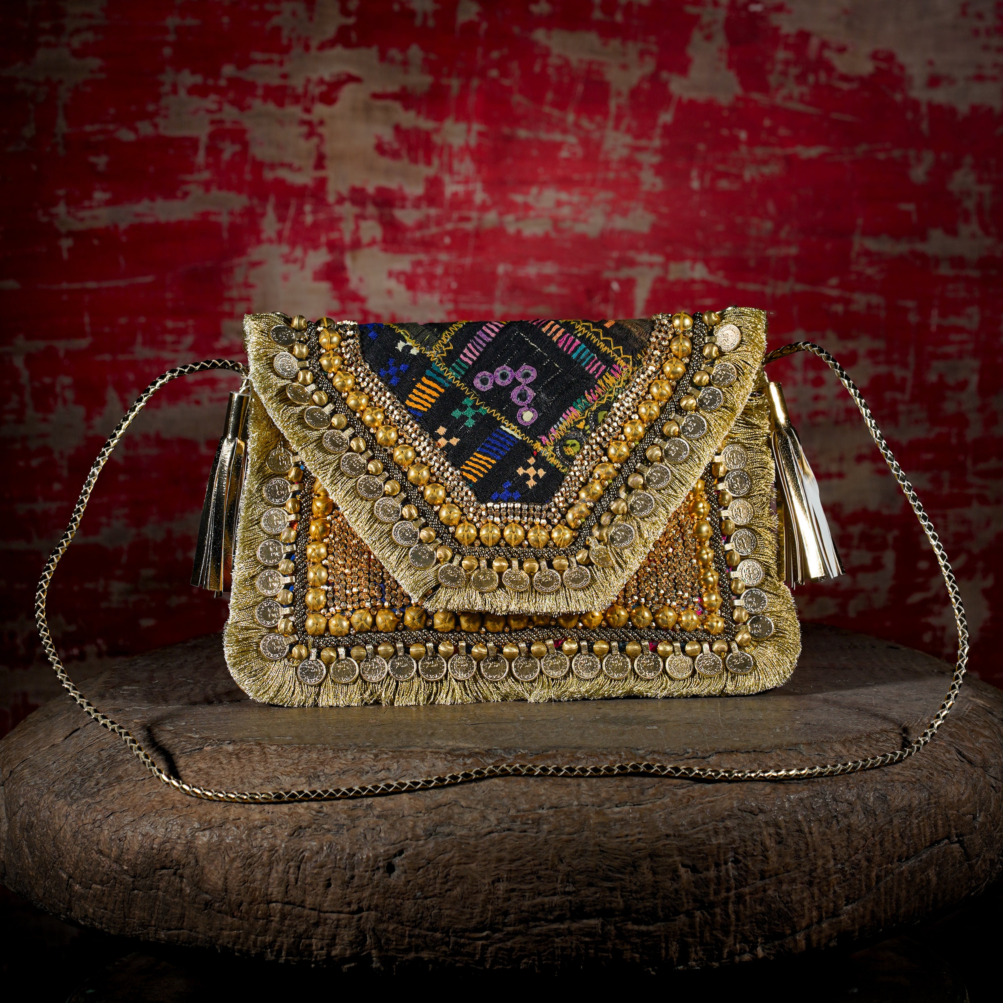 Gold Banjara Clutch 020