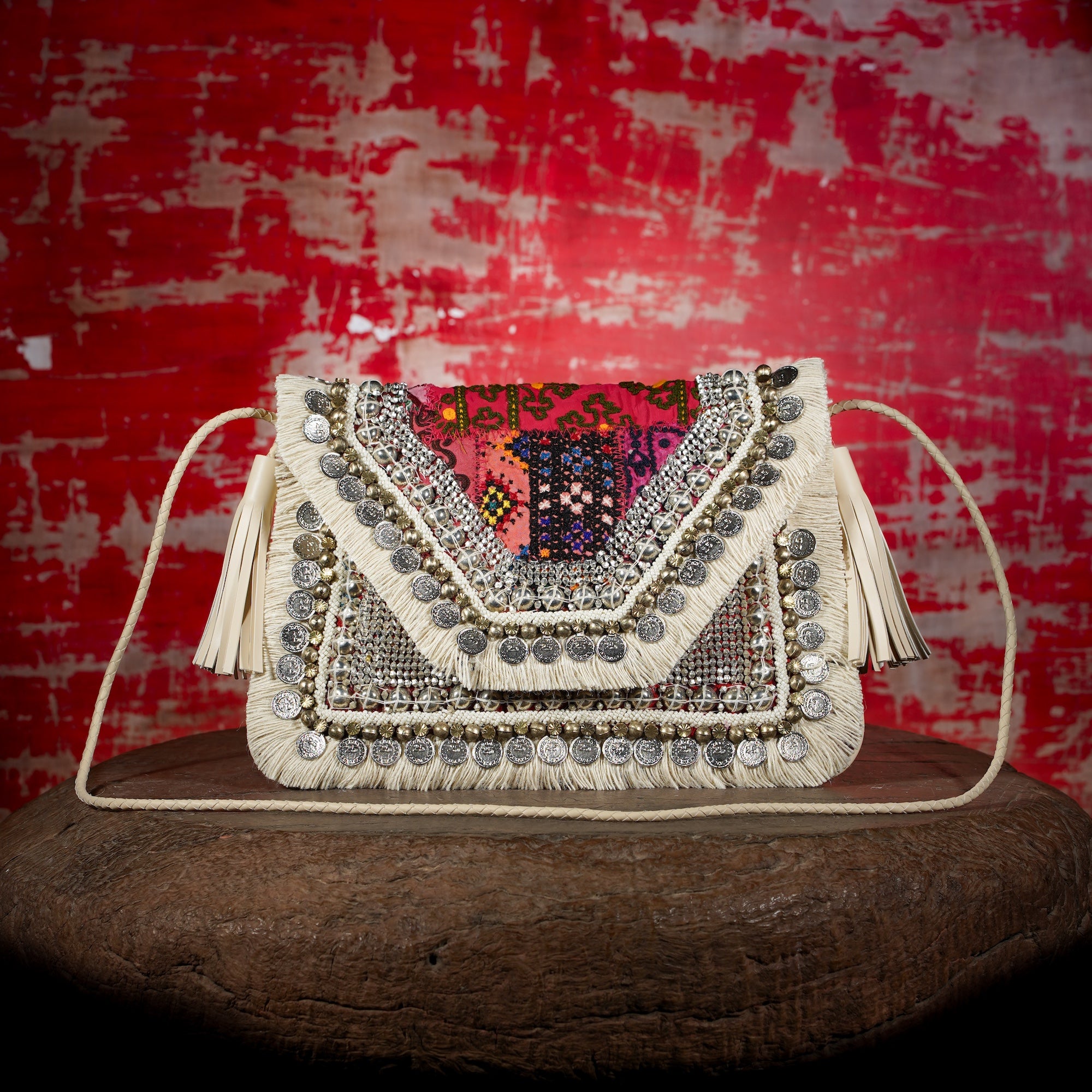 Off White Banjara Clutch 038