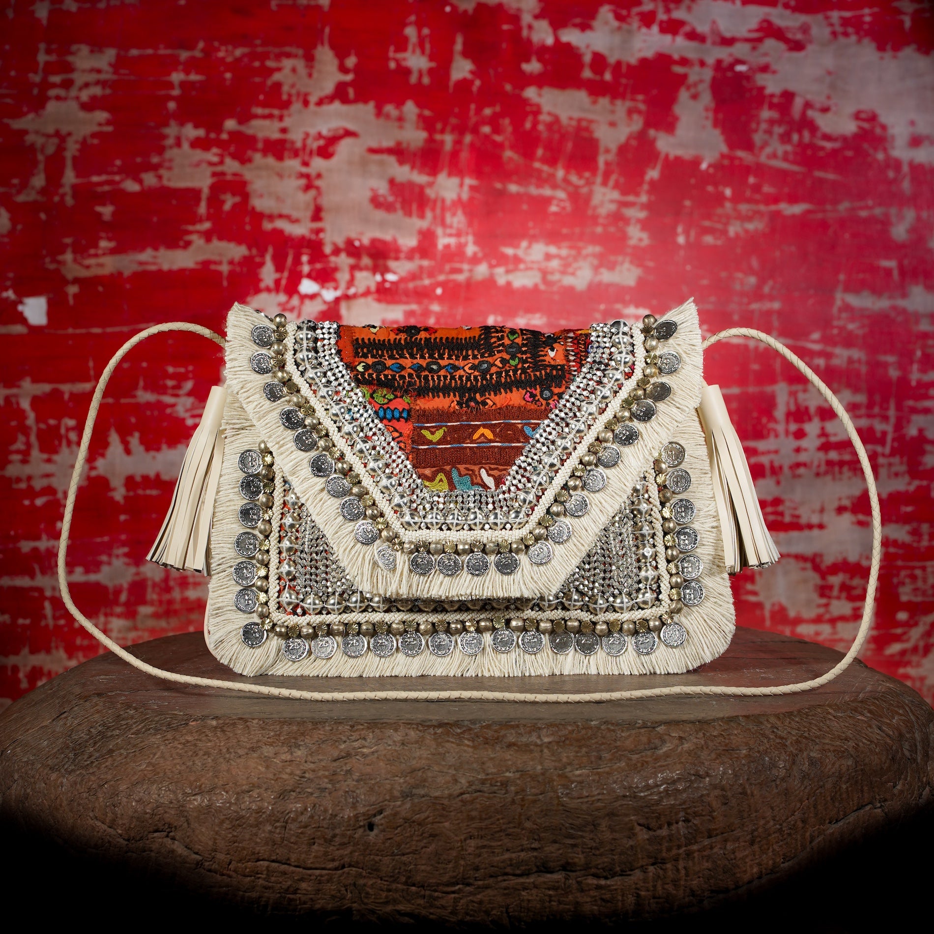 Off White Banjara Clutch 045