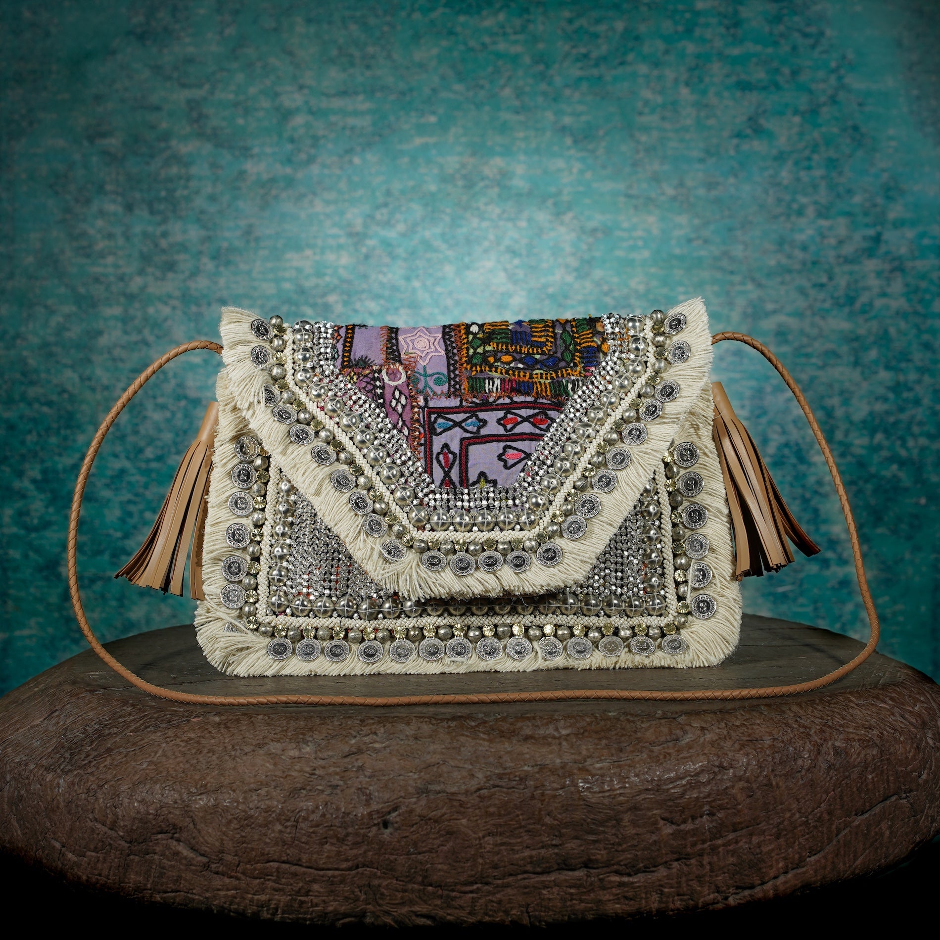 Off White-Tan Banjara Clutch 015