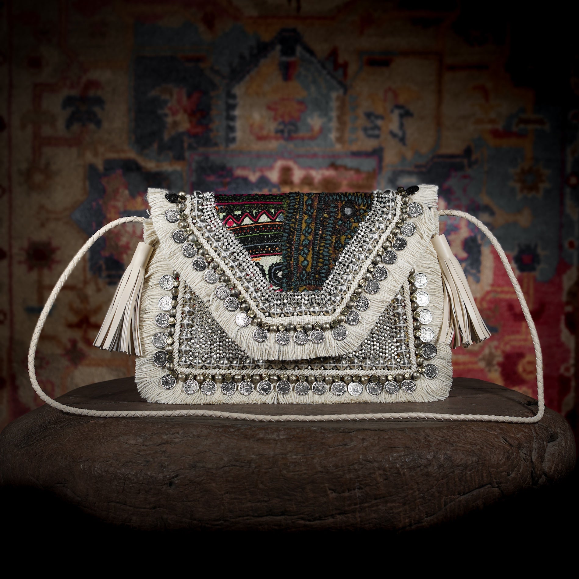 Off White Banjara Clutch 051