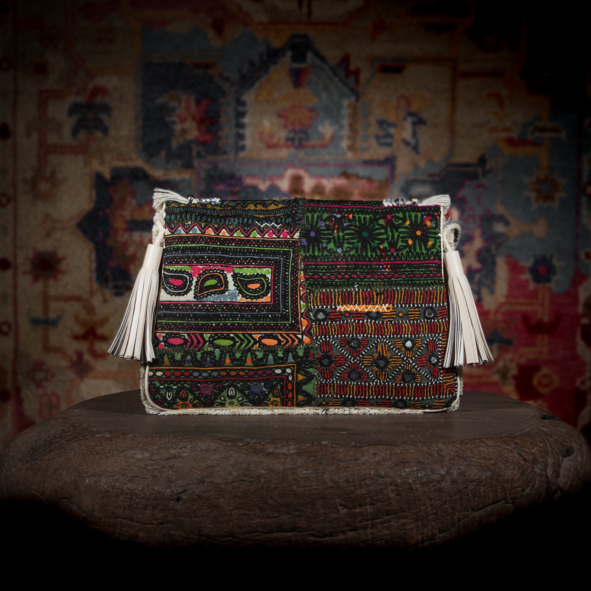 Off White Banjara Clutch 051