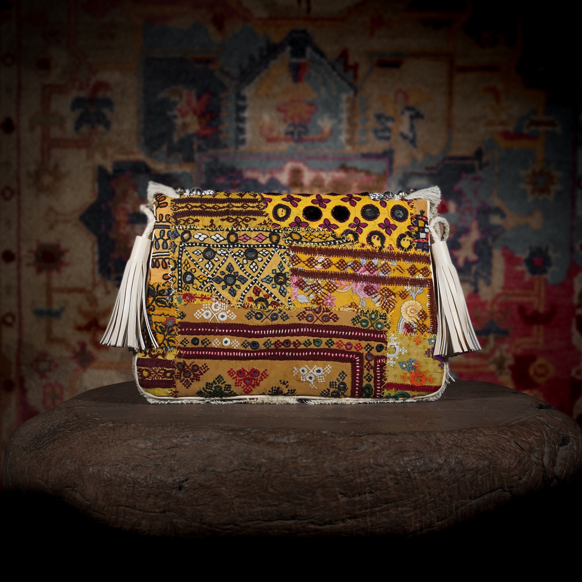 Off White Banjara Clutch 052