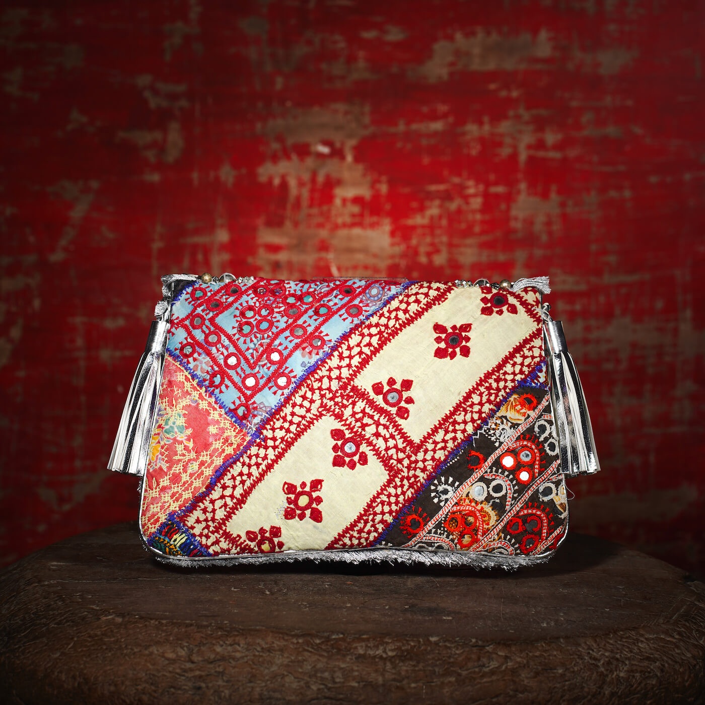 Silver Banjara Clutch 002