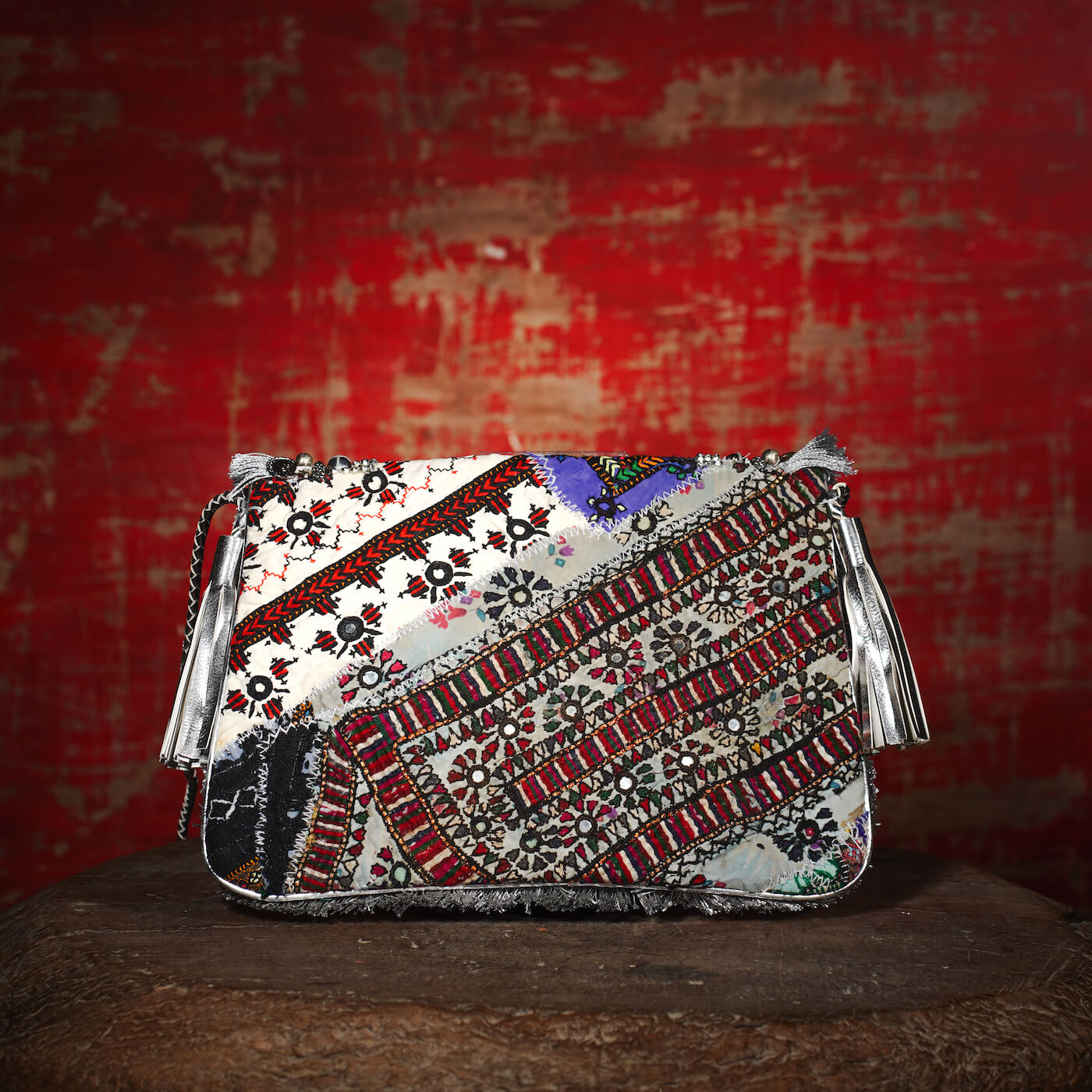 Silver Banjara Clutch 005