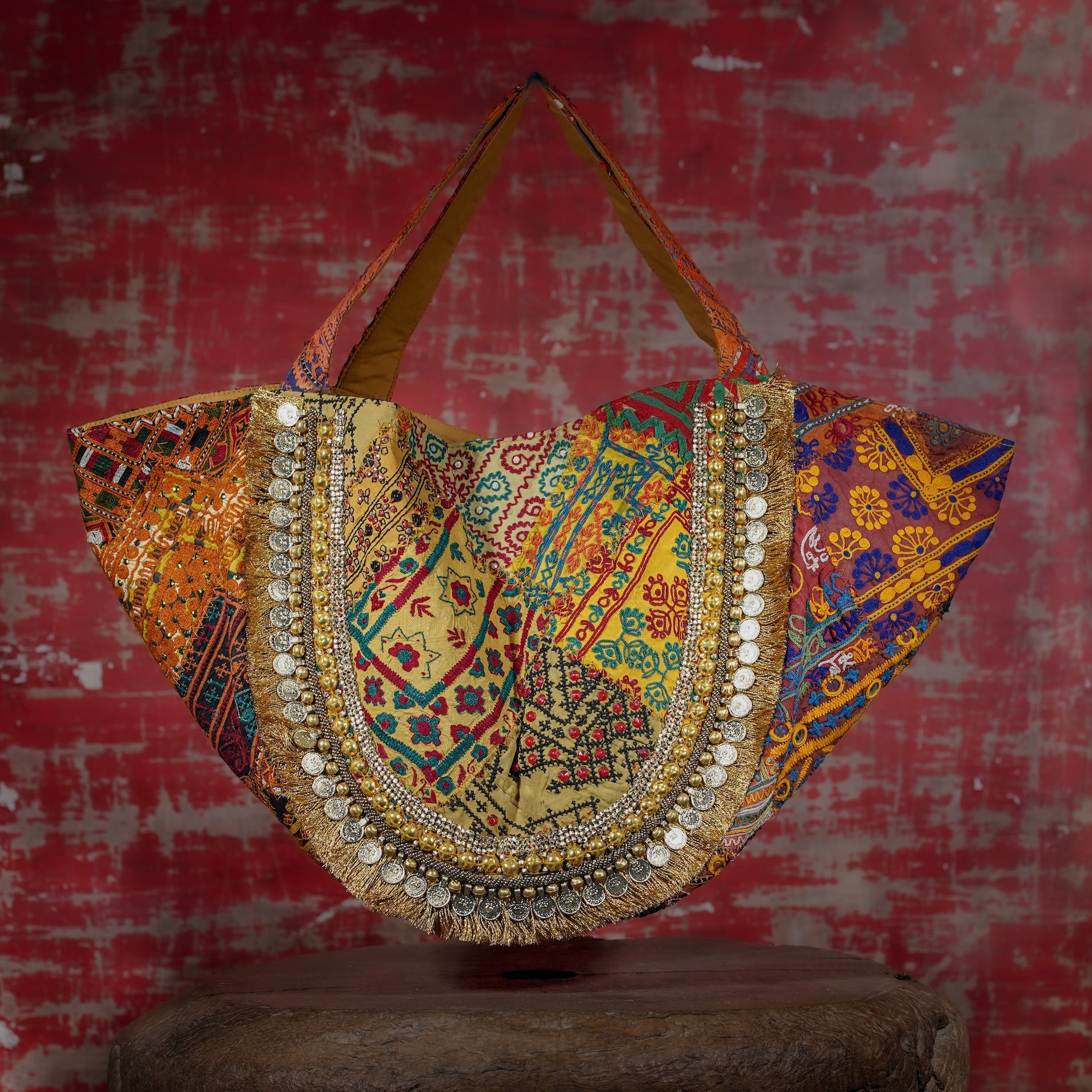 Gold Banjara Jhola 011