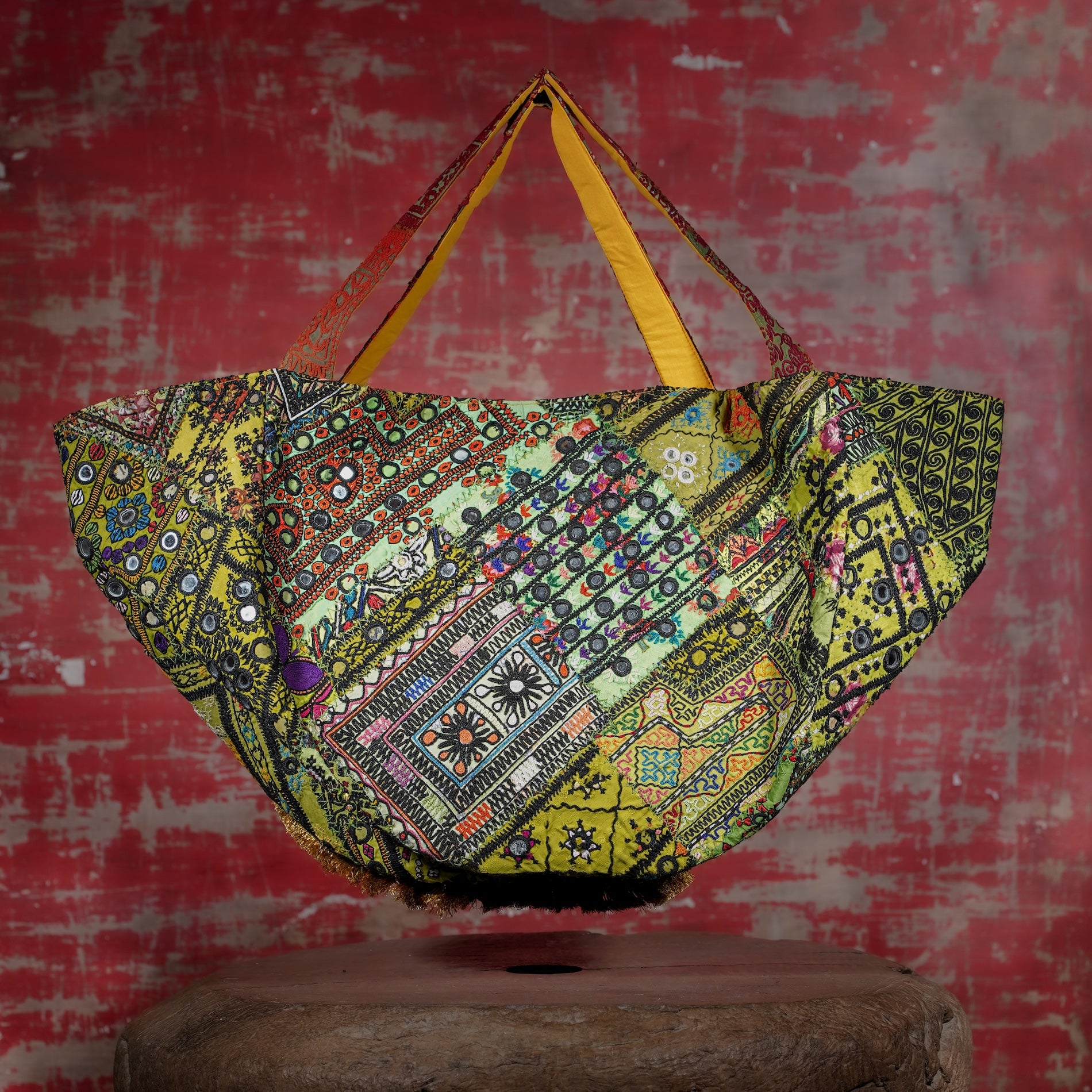 Gold Banjara Jhola 015