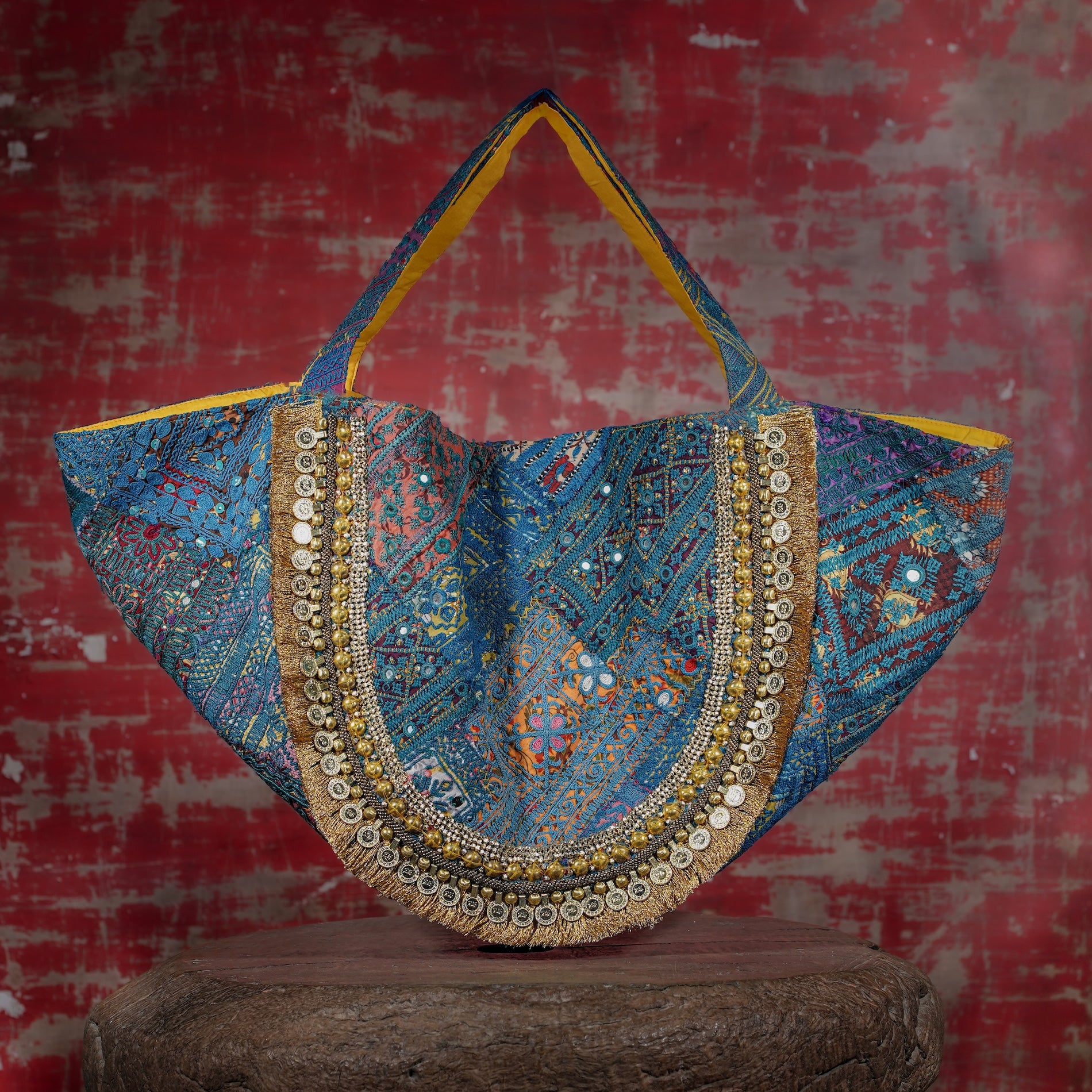 Gold Banjara Jhola 019
