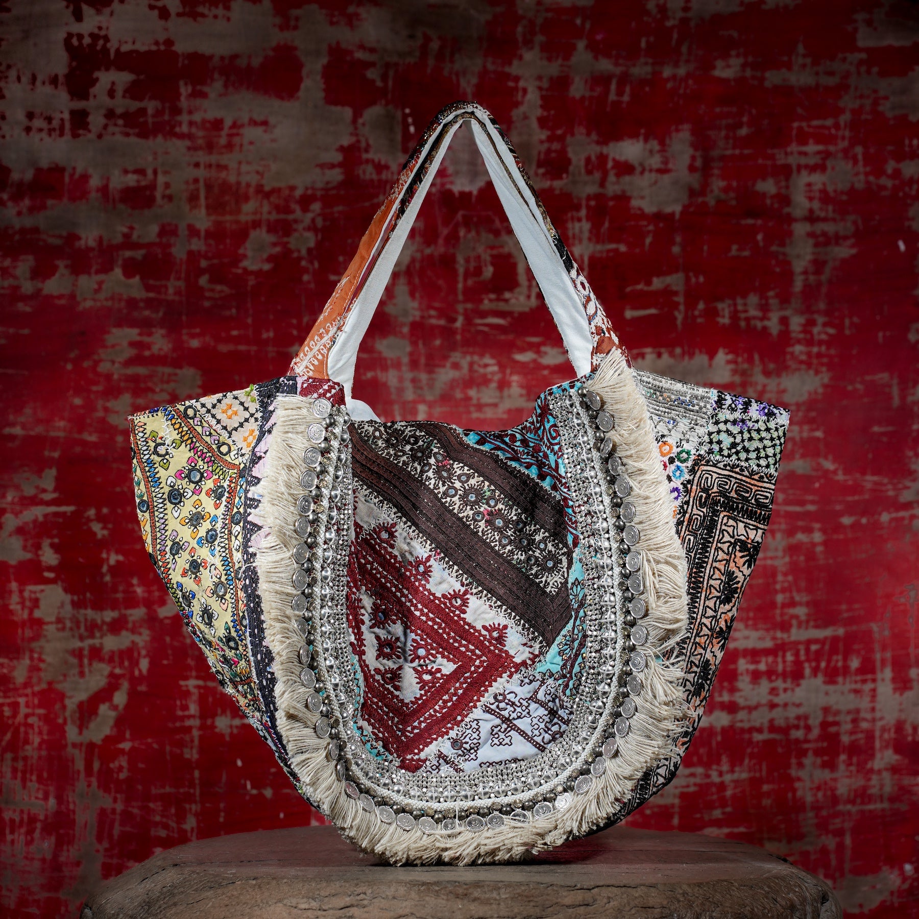 Off White Banjara Jhola 009