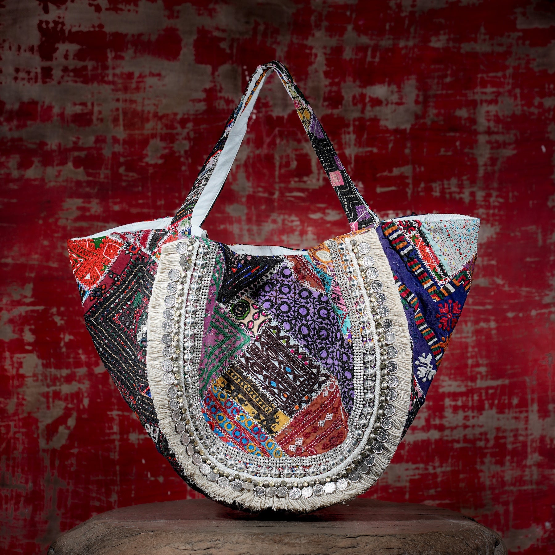 Off White Banjara Jhola 010