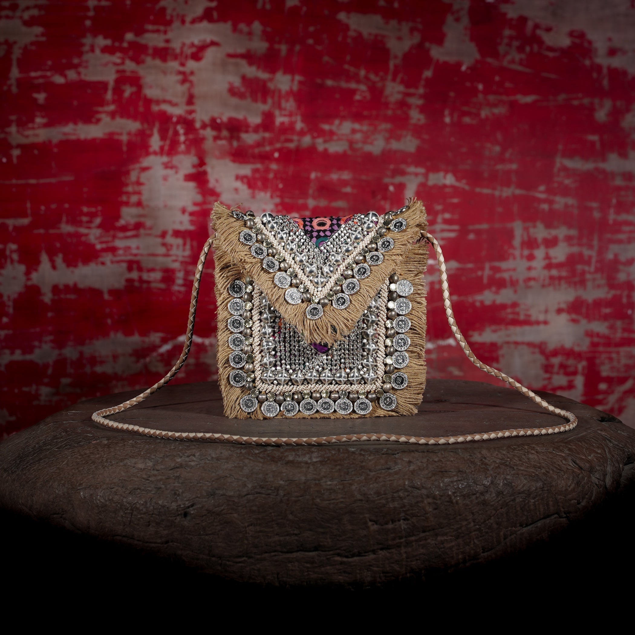 Beige Banjara Minion Clutch 013