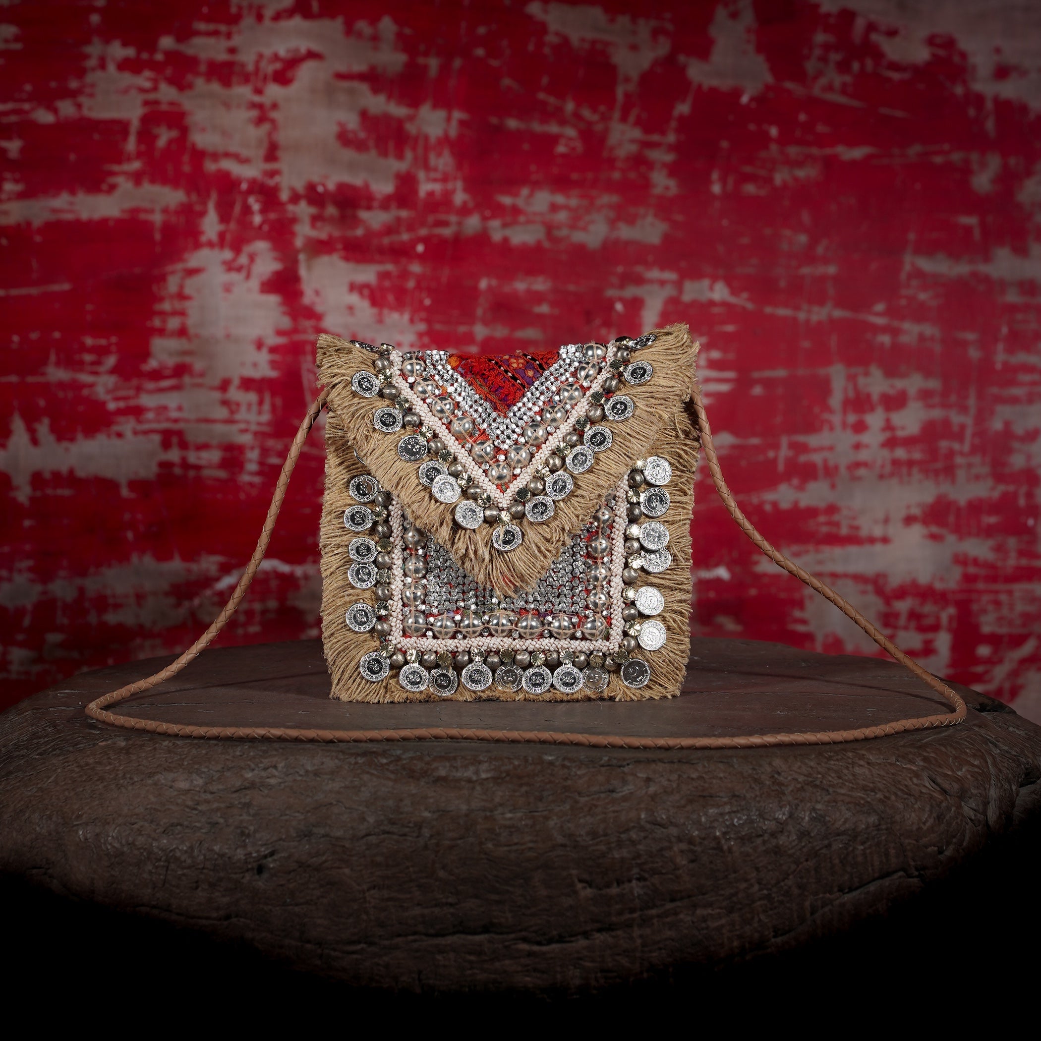 Beige Banjara Minion Clutch 025